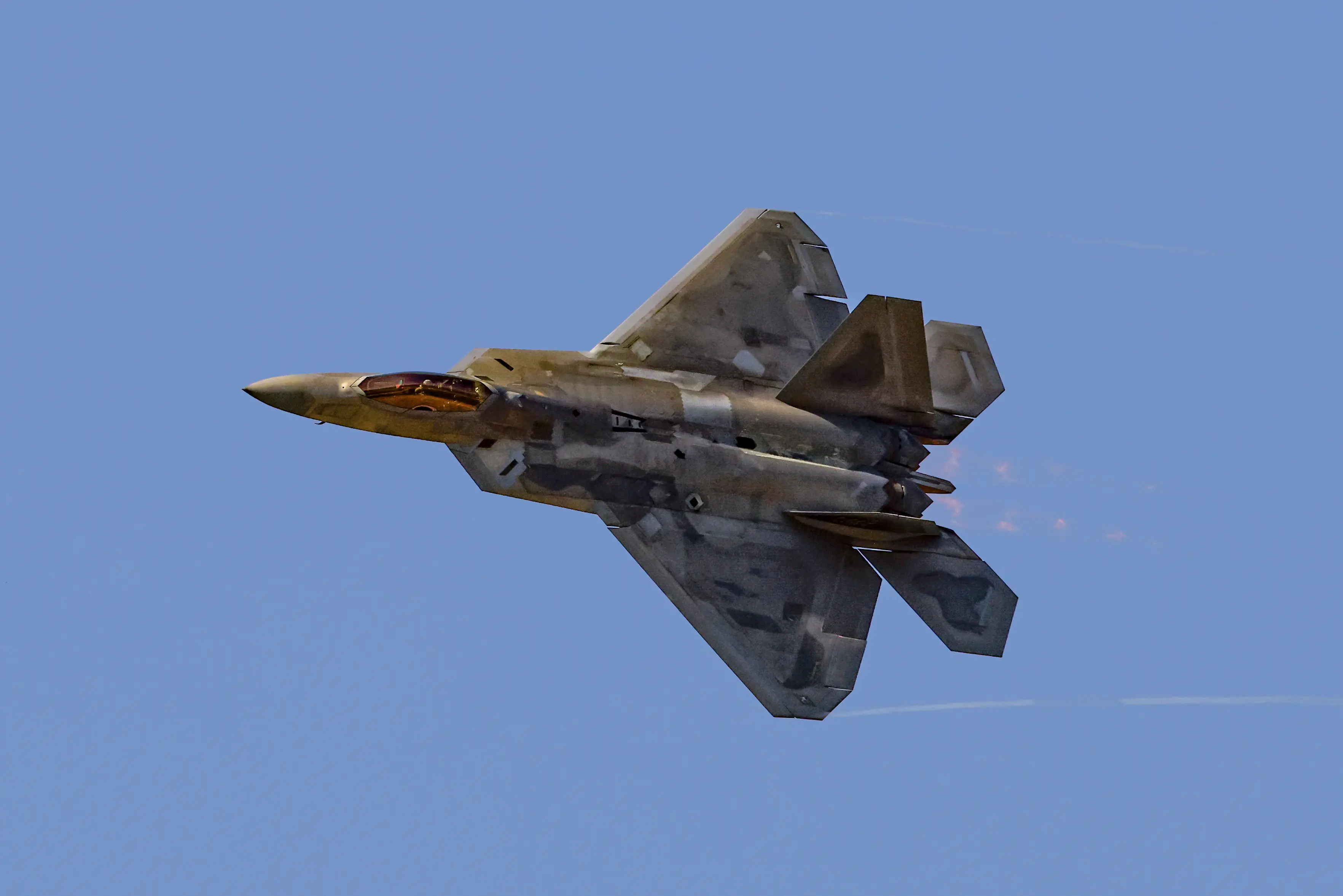 An F-22 Raptor can hit speeds of 1,500mph. (Chris Jung/NurPhoto via Getty Images)