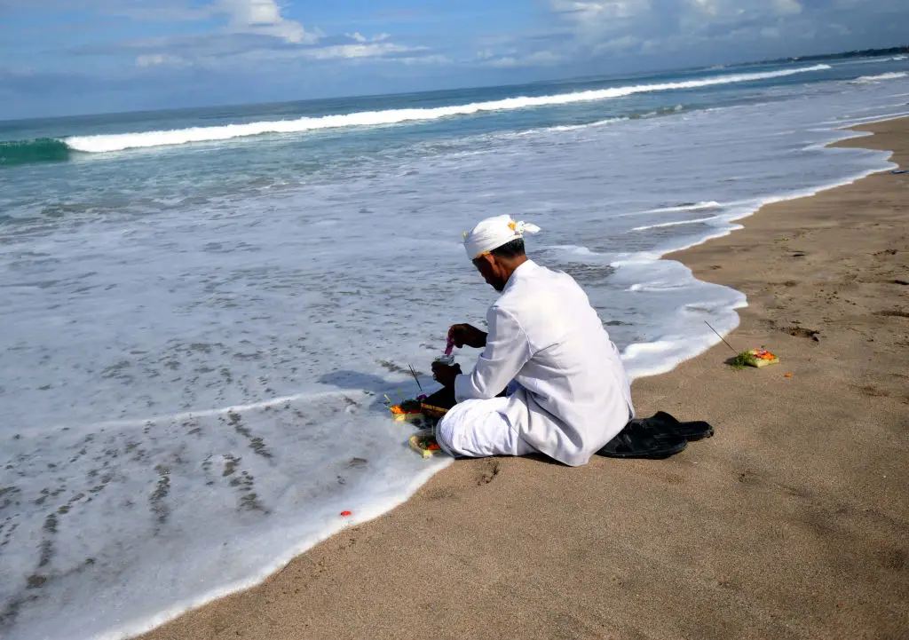 Locals and tourists are urged to reflect and meditate during Nyepi (SONNY TUMBELAKA/AFP via Getty Images)
