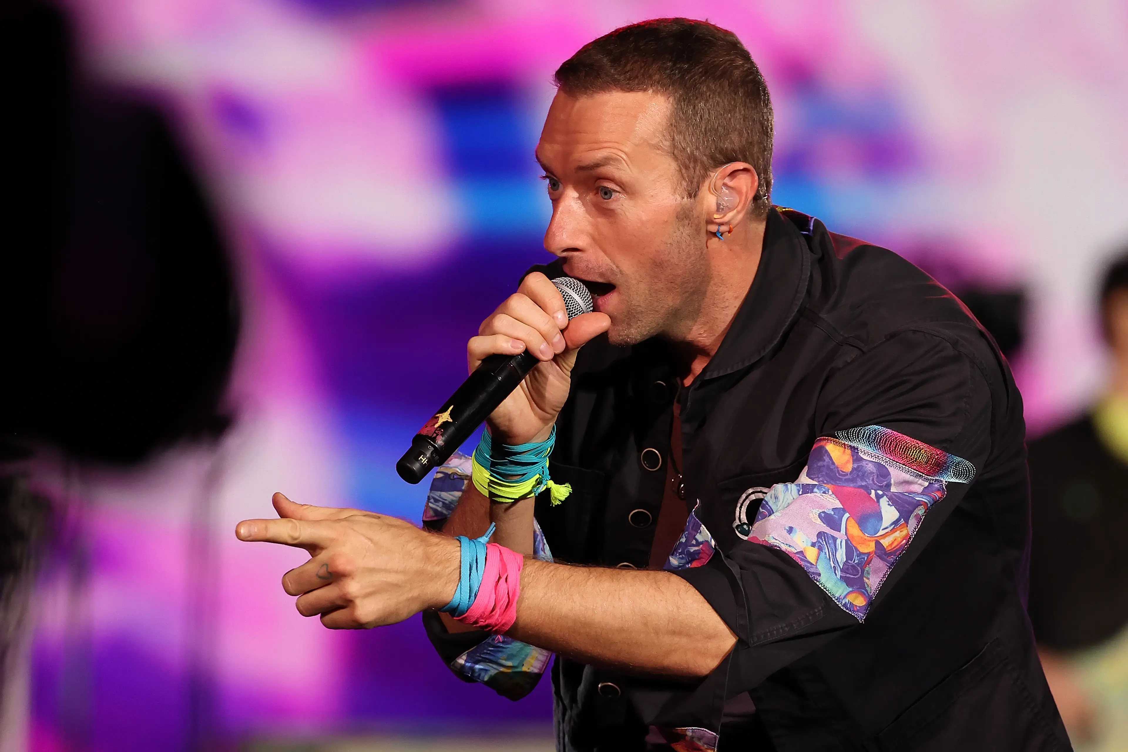 Chris Martin sang 'The Scientist' backwards.