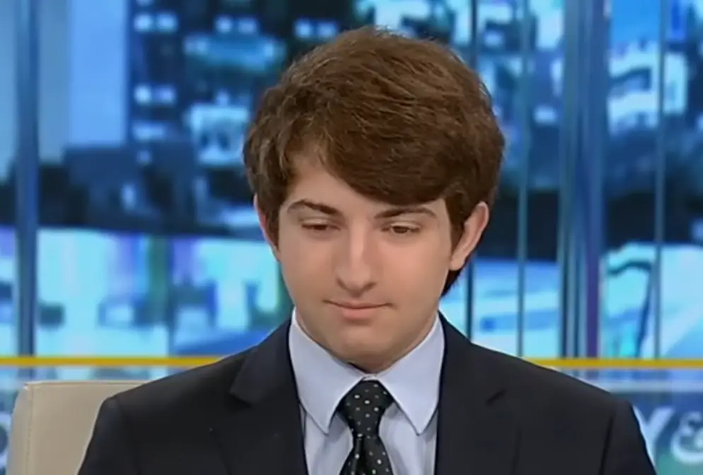 Vincent spends $500 a week on flights.