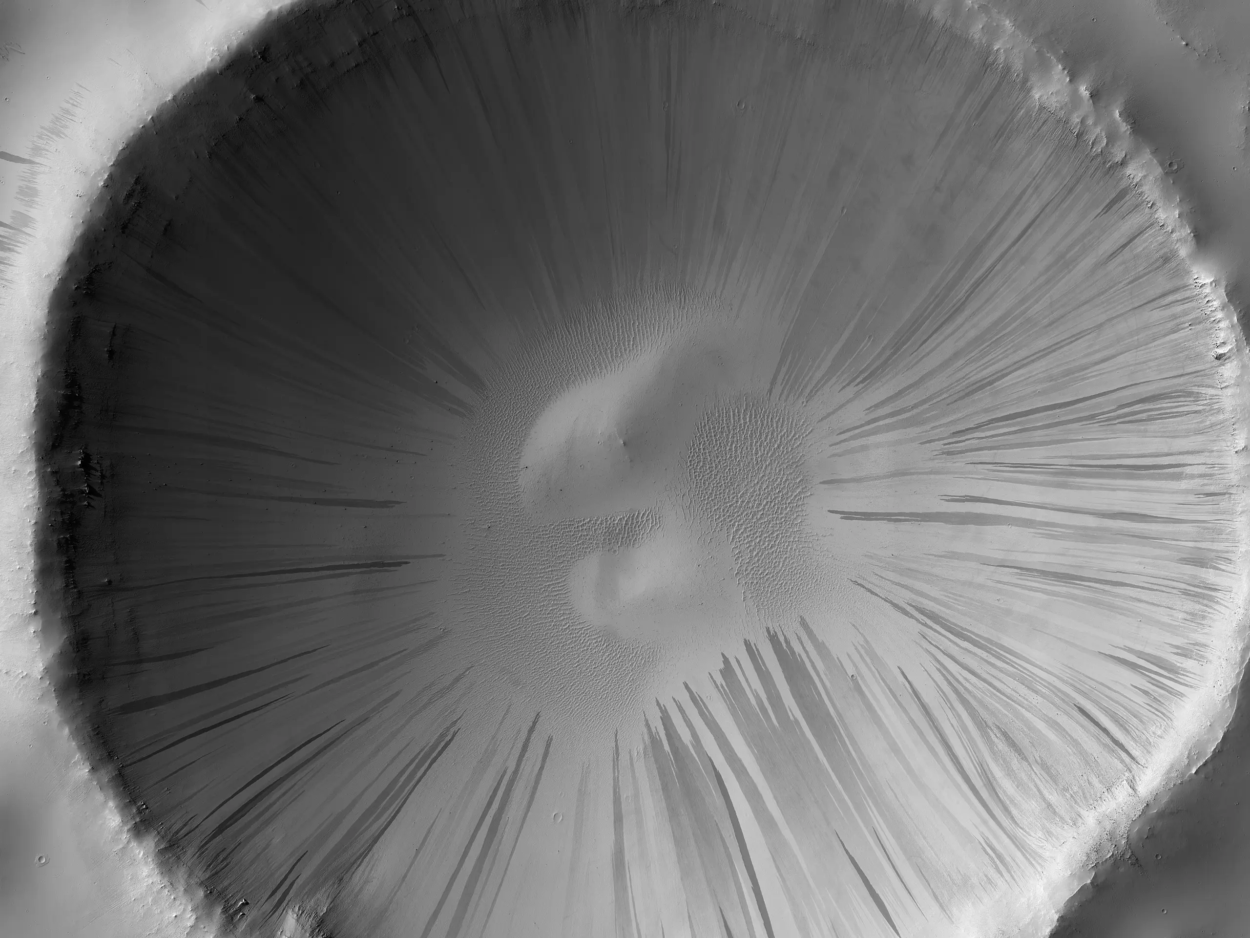 Mars' slope streaks were first thought to have been formed by liquid (NASA/JPL-Caltech/University of Arizona)