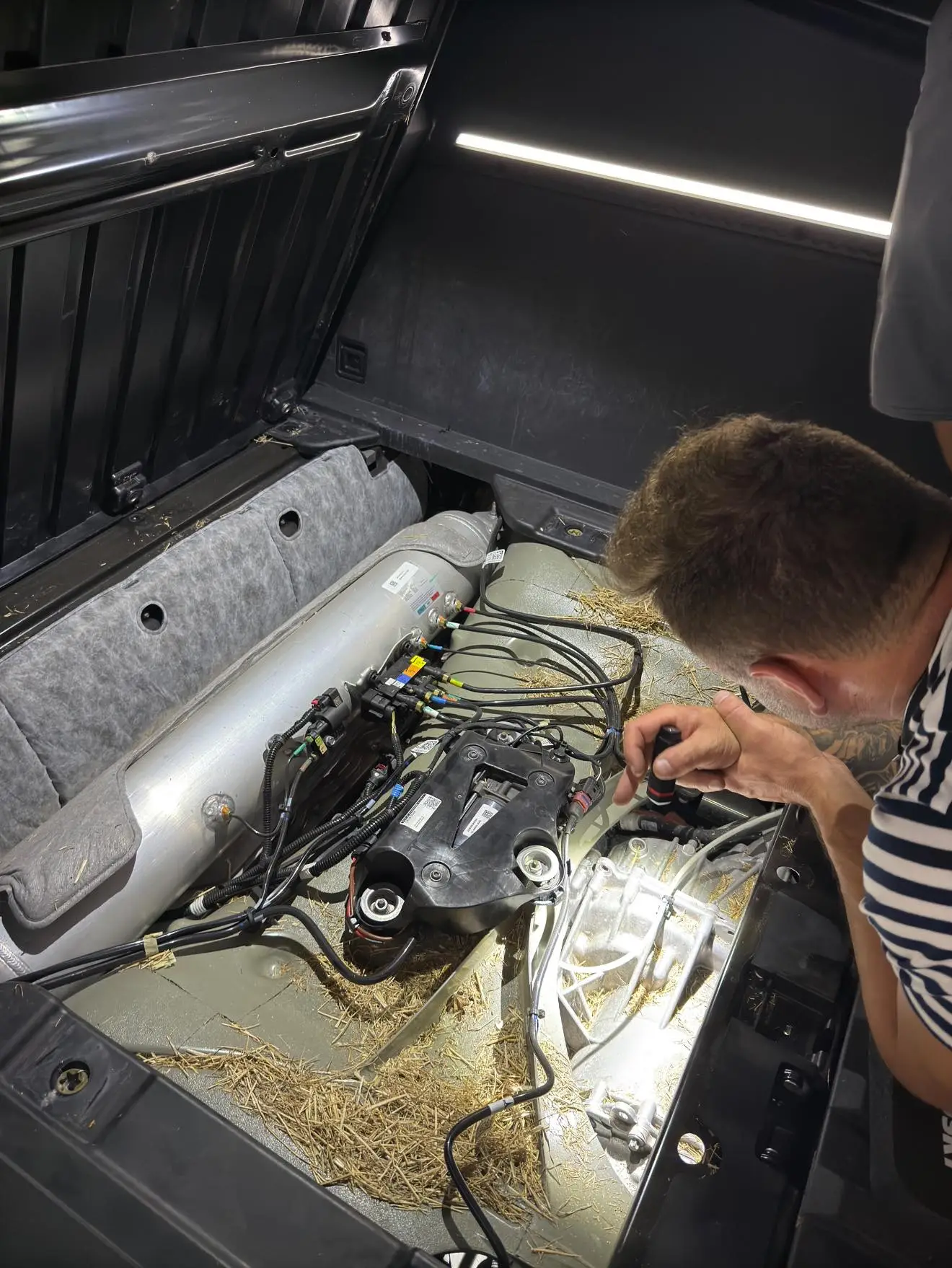 Hay could be seen all up inside the inner compartments of the truck (