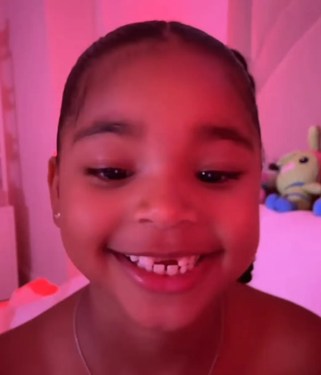 True revealed what she received from the tooth fairy.