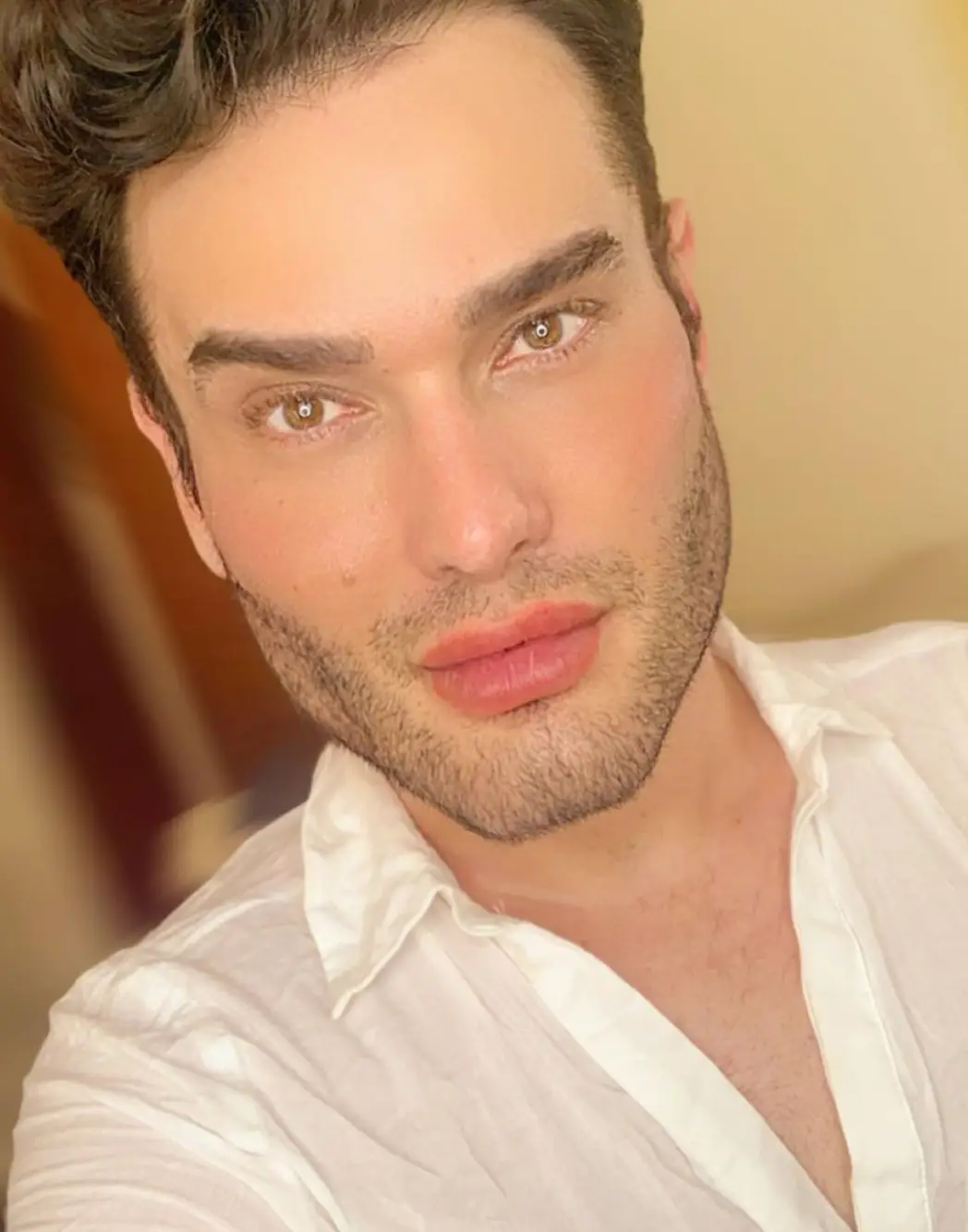 He also warned against a rise in corporate espionage. (Instagram/@athos_salome)