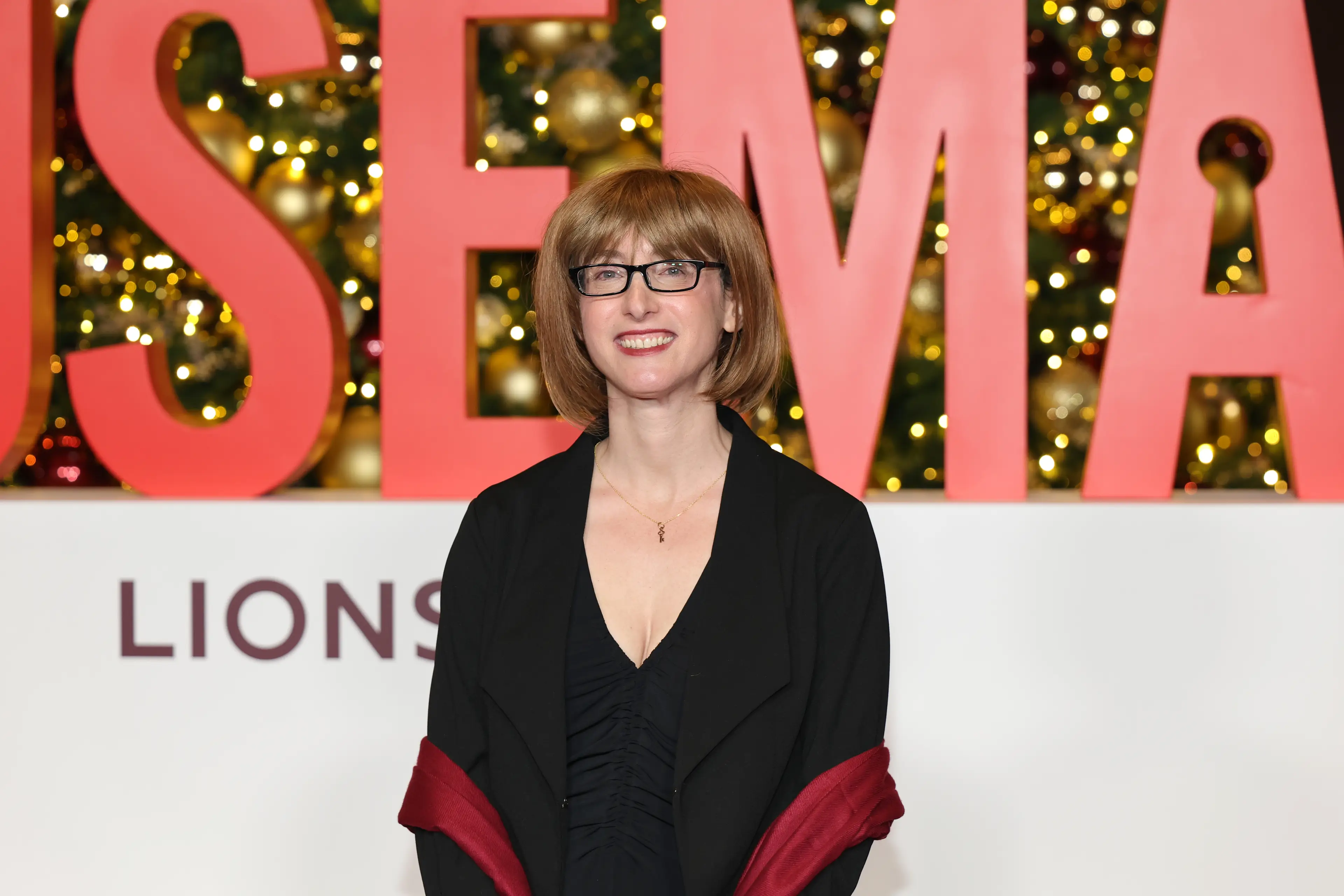 She revealed her true identity (Dia Dipasupil/Getty Images)