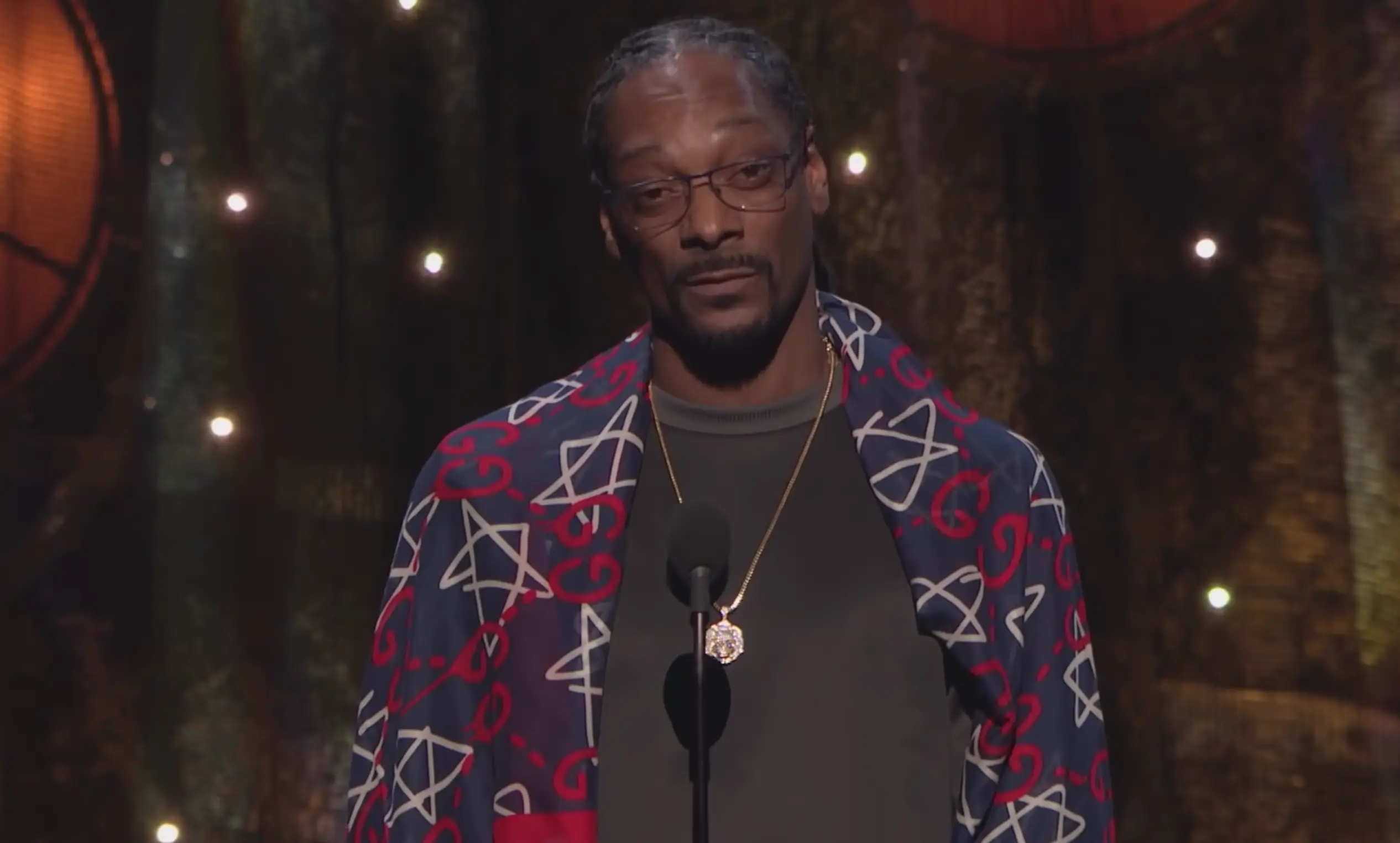 Snoop Dogg once had a pet cockroach that lived with him for six months.