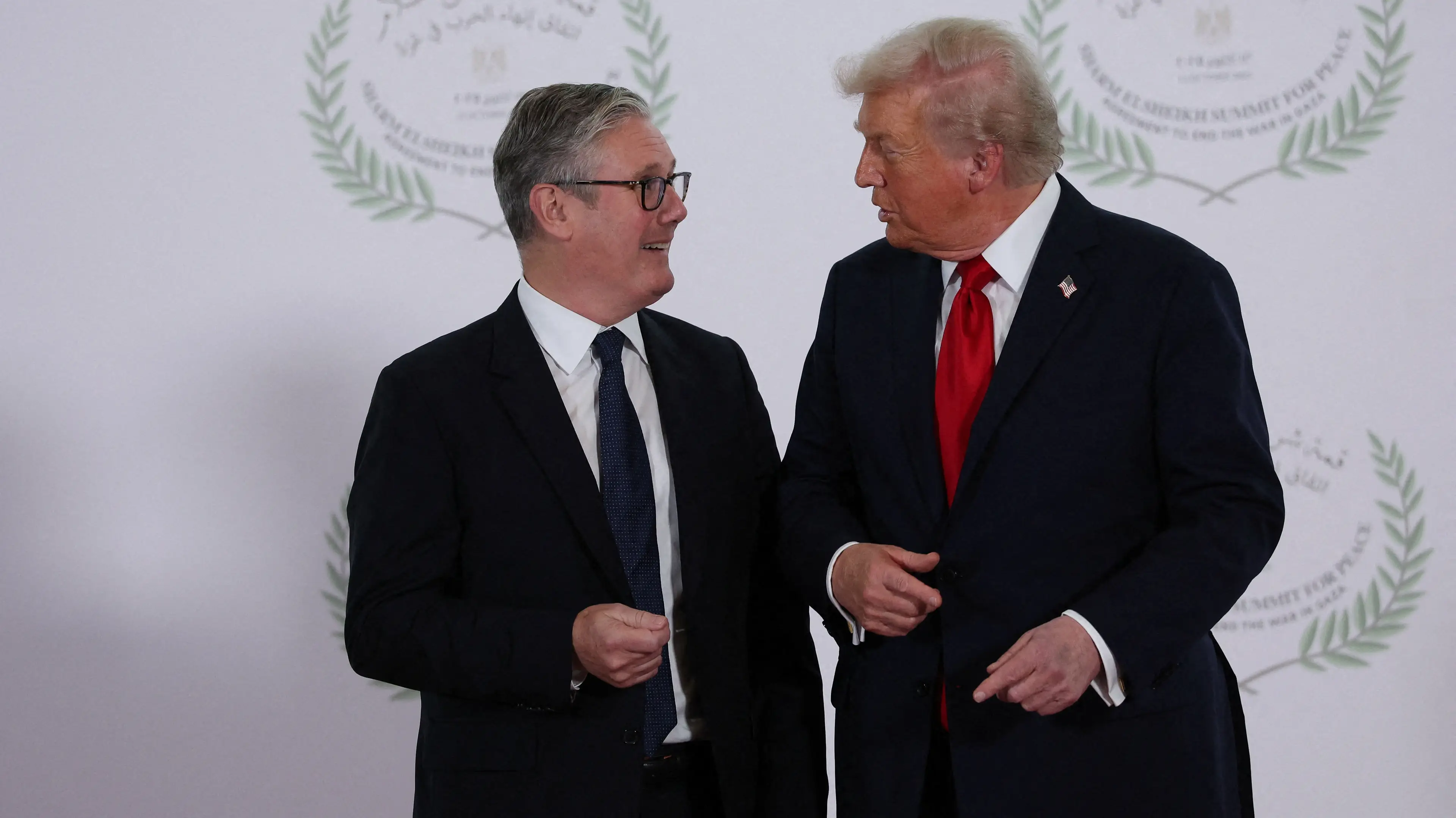 SUZANNE PLUNKETT/POOL/AFP via Getty Images