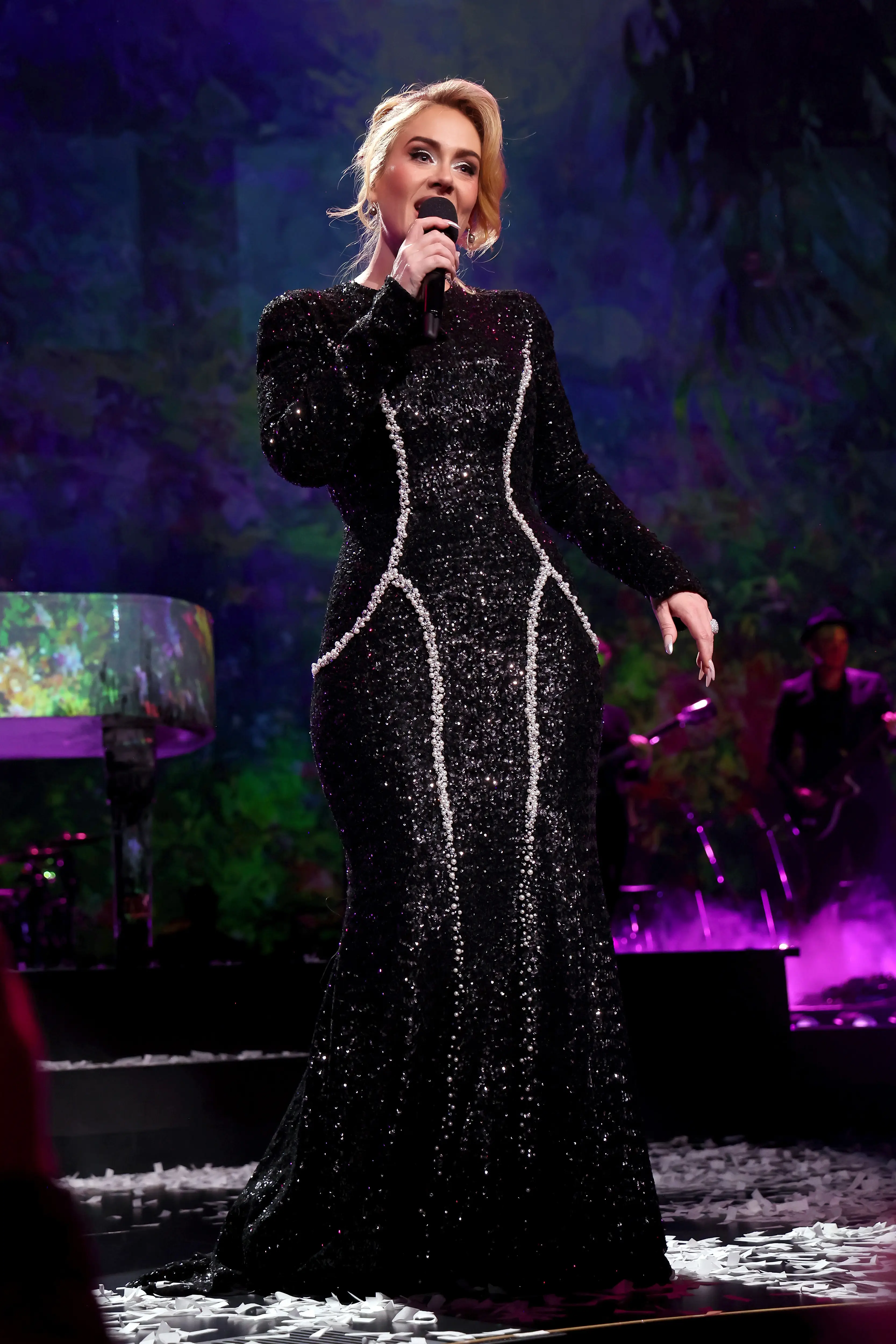 Adele is certainly not afraid to call people out. (Kevin Mazur/Getty Images for AD)