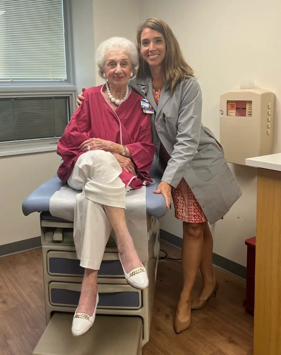 (endeavorhlth/Instagram)