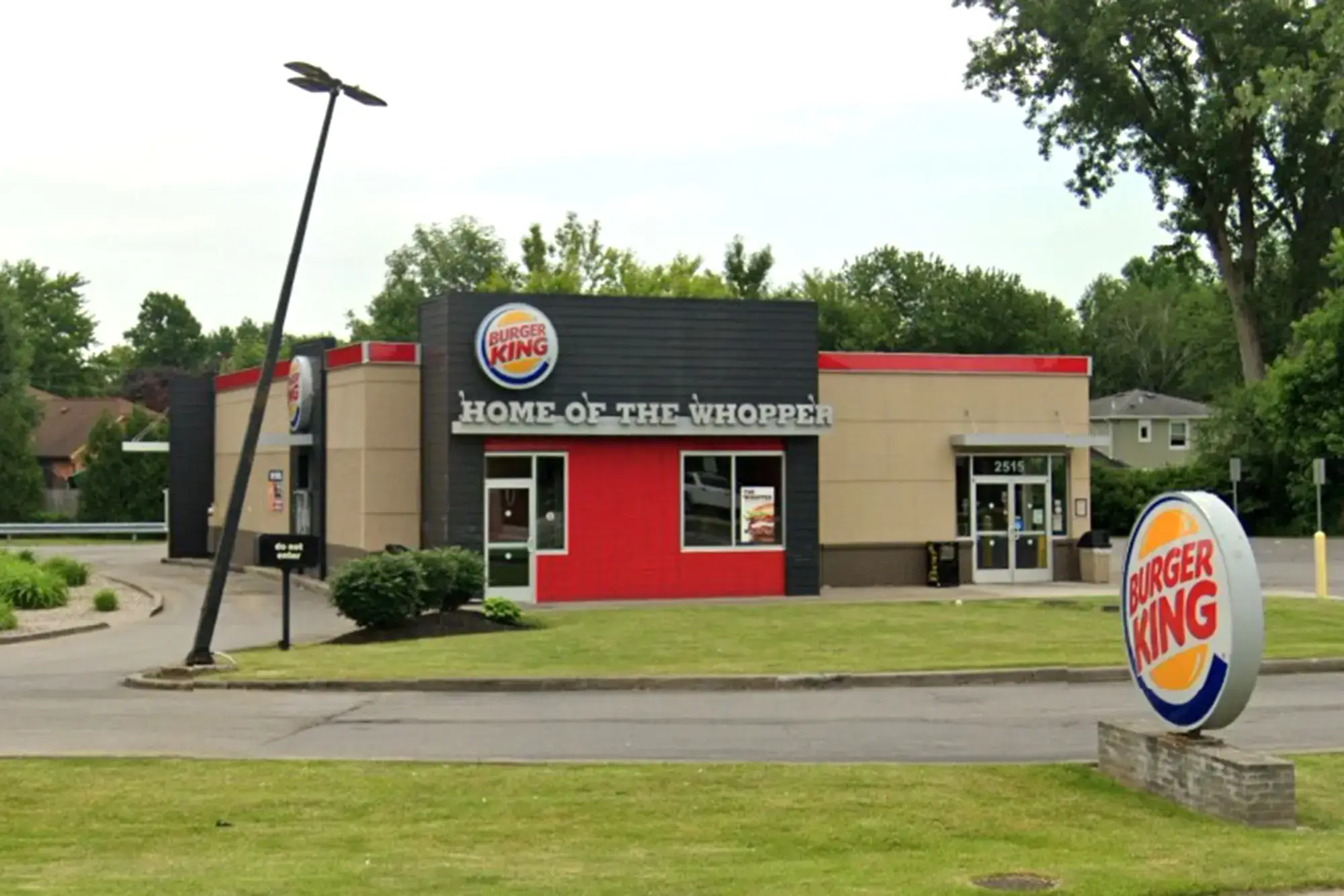 The incident happened at the Burger King branch in Getzville, NY. (Google Maps)