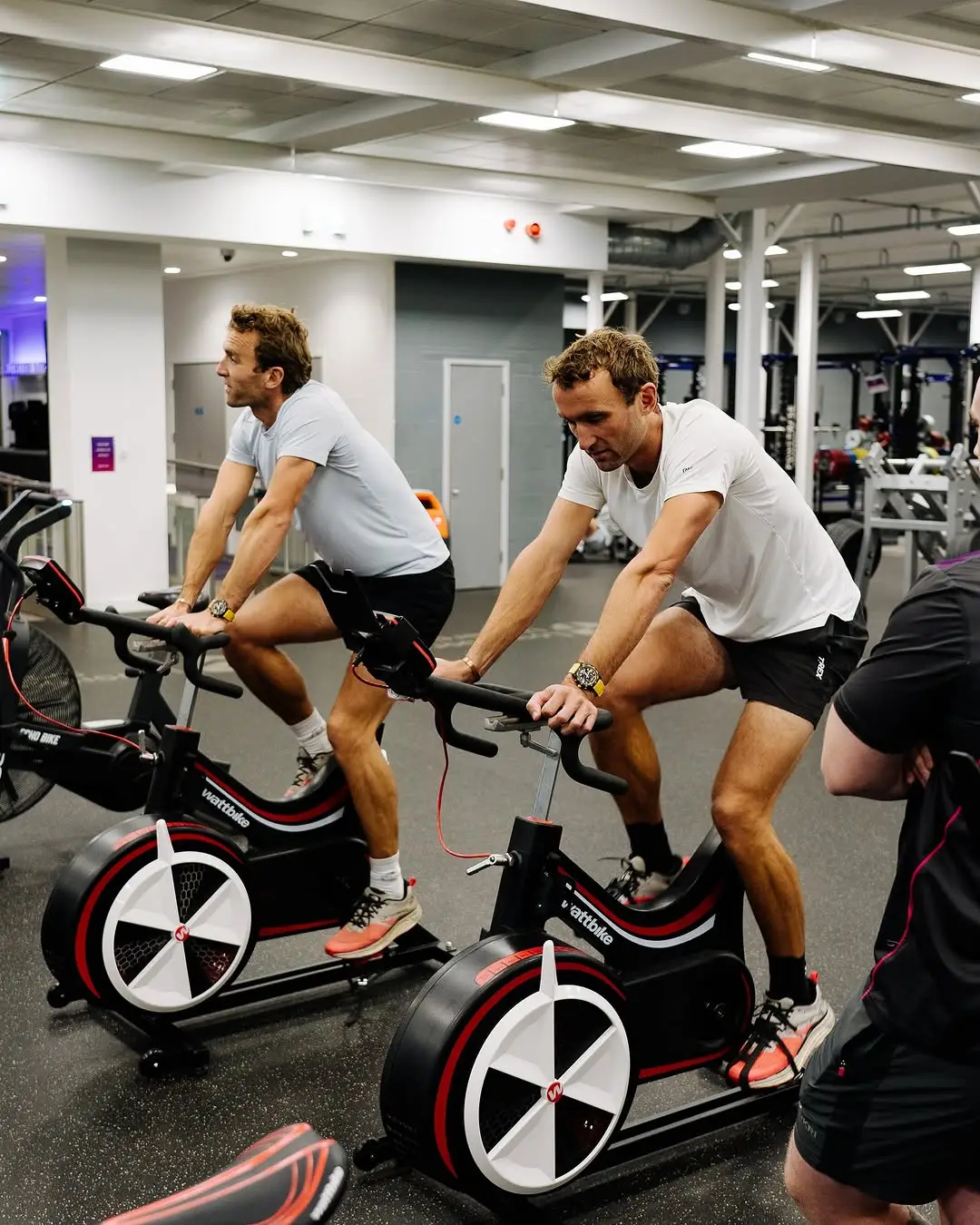 The Turner twins' most recent study looked at how their bodies were impacted by different vitamins (theturnertwiins/Instagram)