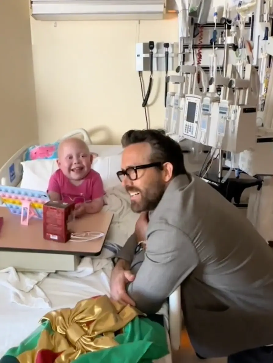 Bella met Ryan Reynolds last year. (KylaCT/TikTok)