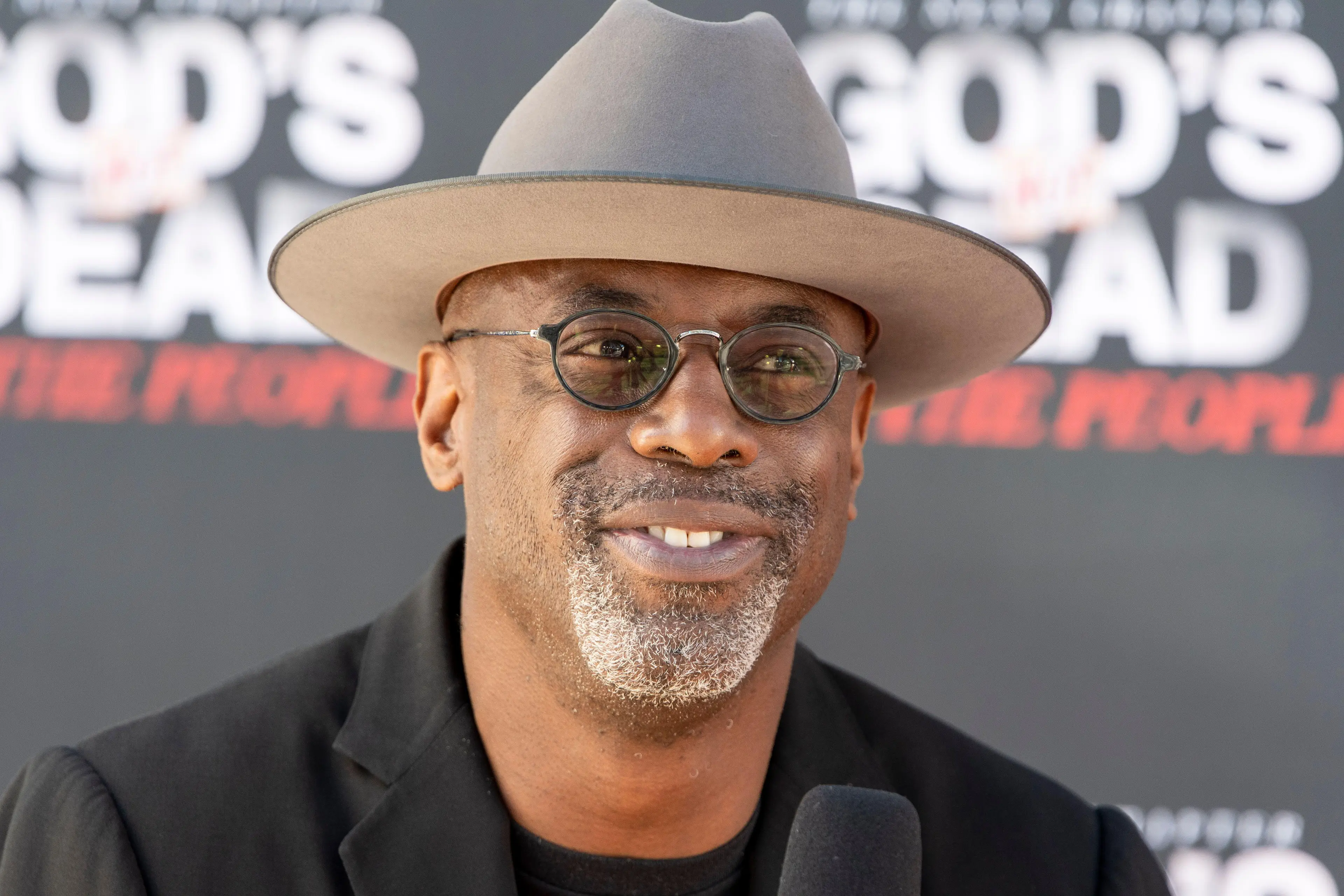 “It is with a heavy heart and a sense of relief that I am announcing my early retirement from the entertainment industry today."