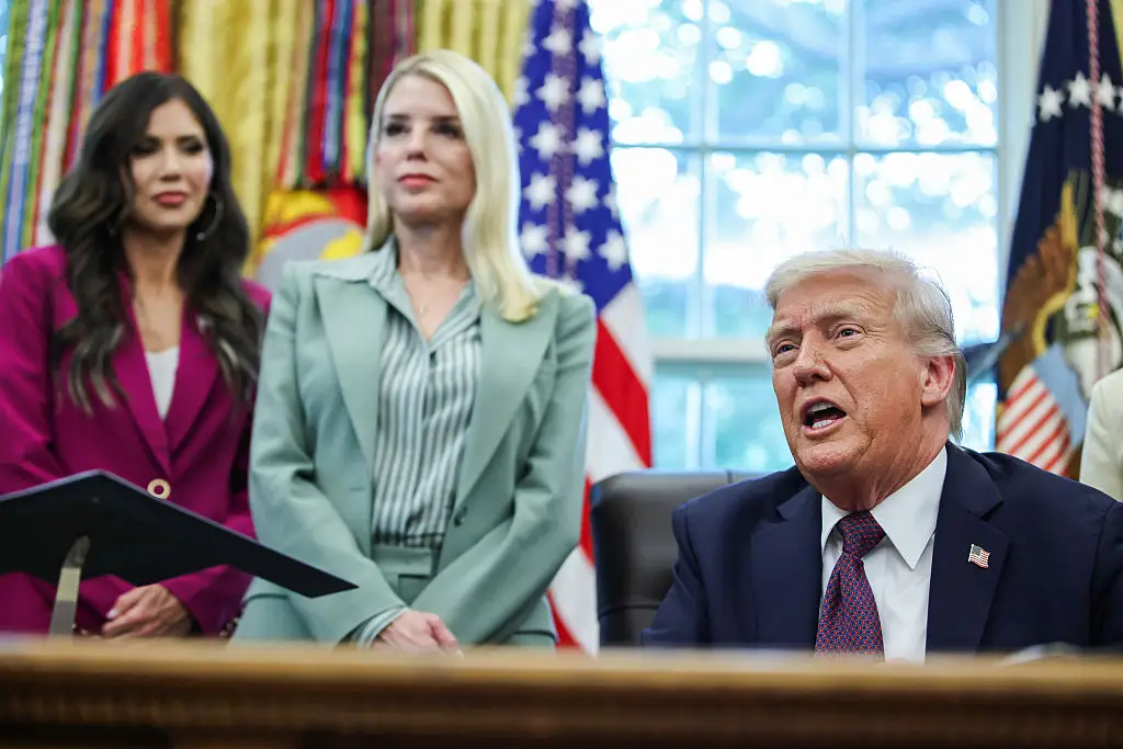 Trump praised Bondi in a second post (Samuel Corum/Sipa/Bloomberg via Getty Images)