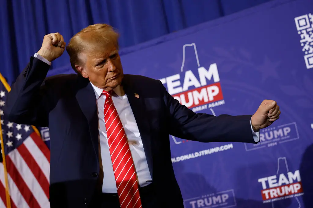 A body language expert has addressed the move. (Chip Somodevilla/Getty Images)