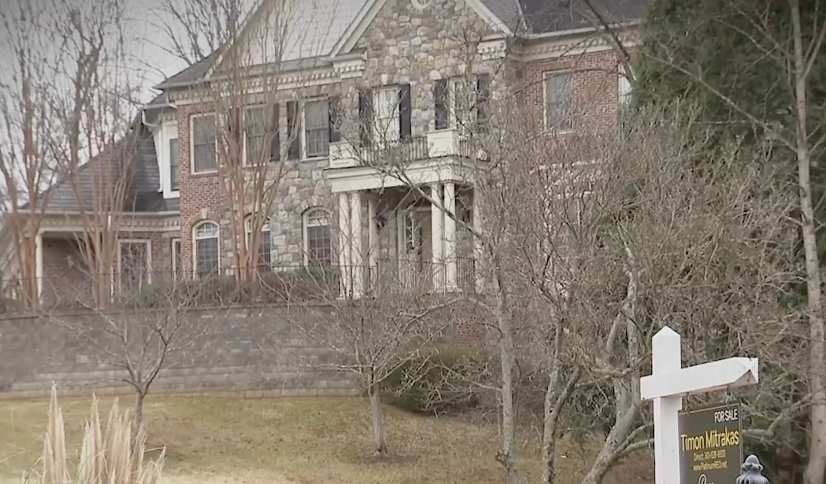 The $2.3 million Bethesda mansion where Goode lived for several months before being put behind bars (WBFF FOX25)