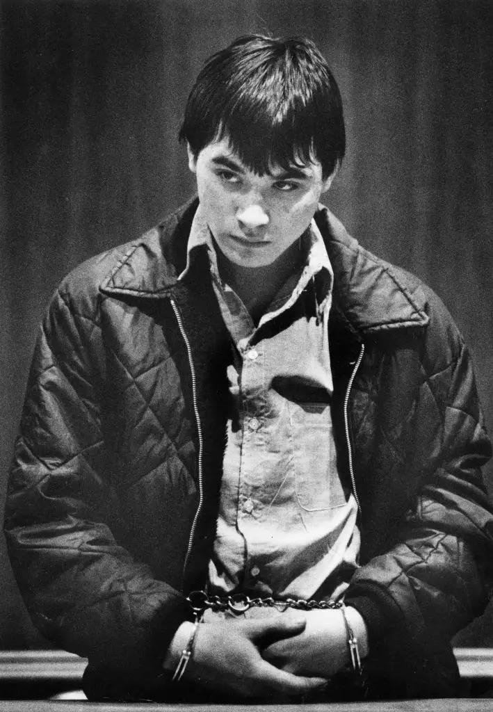 Murder suspect Daniel LaPlante is arraigned in Ayer District Court in Ayer, Mass., in 1987 (Barry Chin/The Boston Globe via Getty Images)