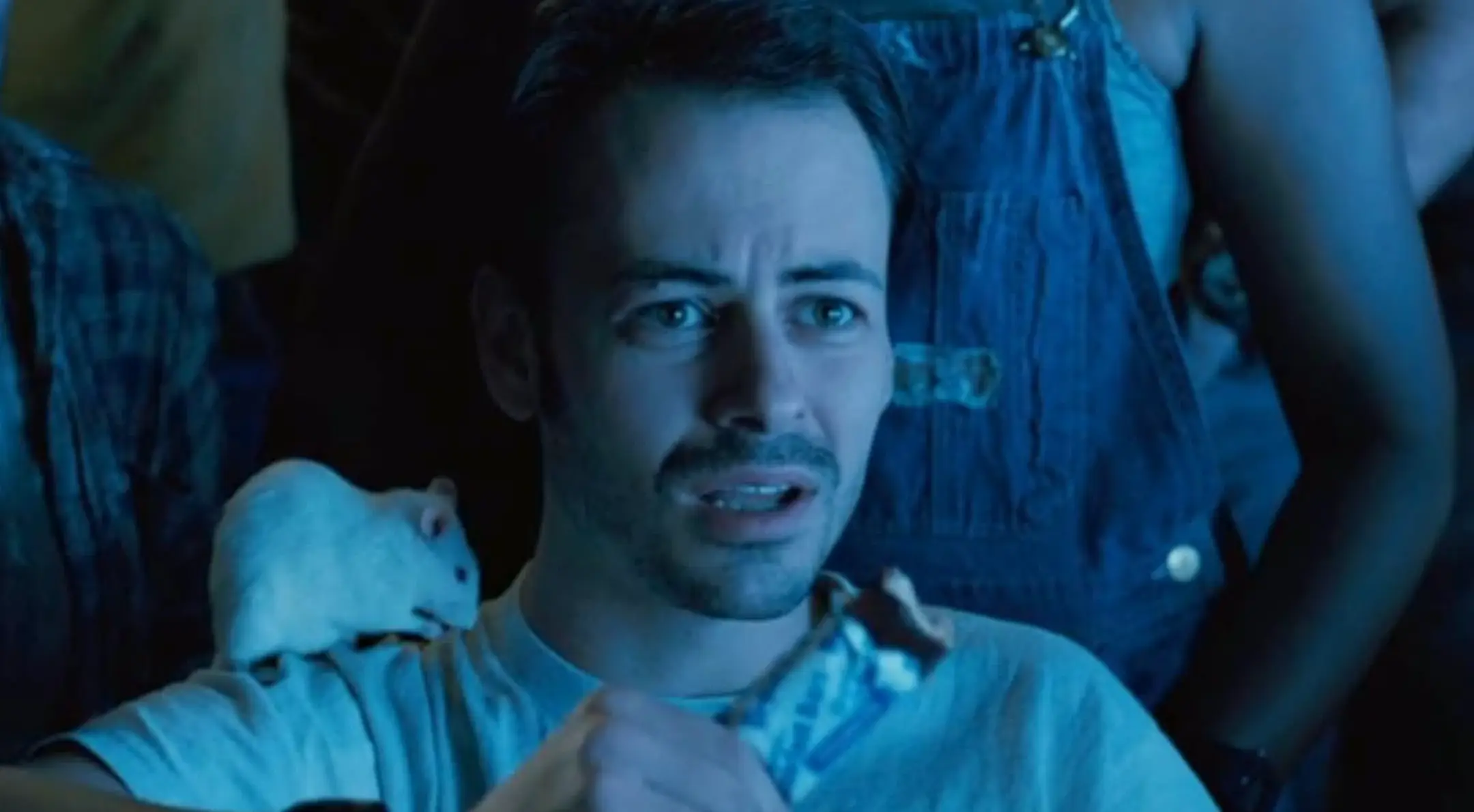 There's an unnerving scene involving a rat in the James Cameron movie (20th Century Fox)