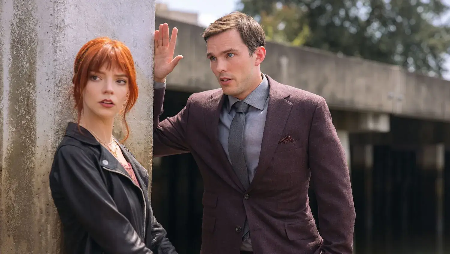 Anya Taylor Joy and Nicholas Hoult in The Menu.