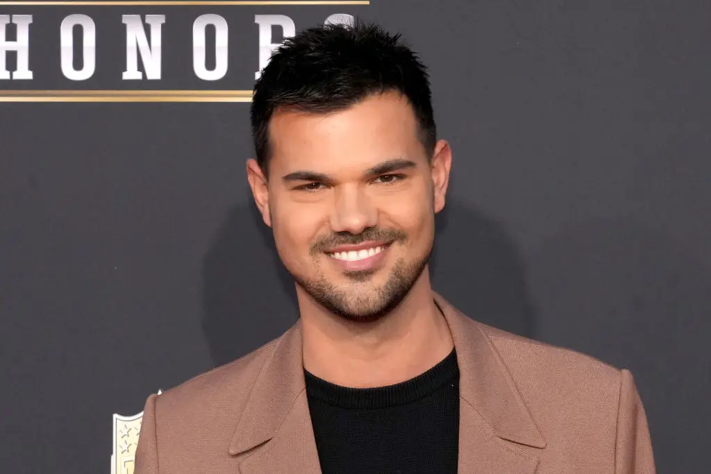Taylor Lautner and his wife, registered nurse Taylor Lautner, married in November 2022. (Photo by Jeff Kravitz/FilmMagic)