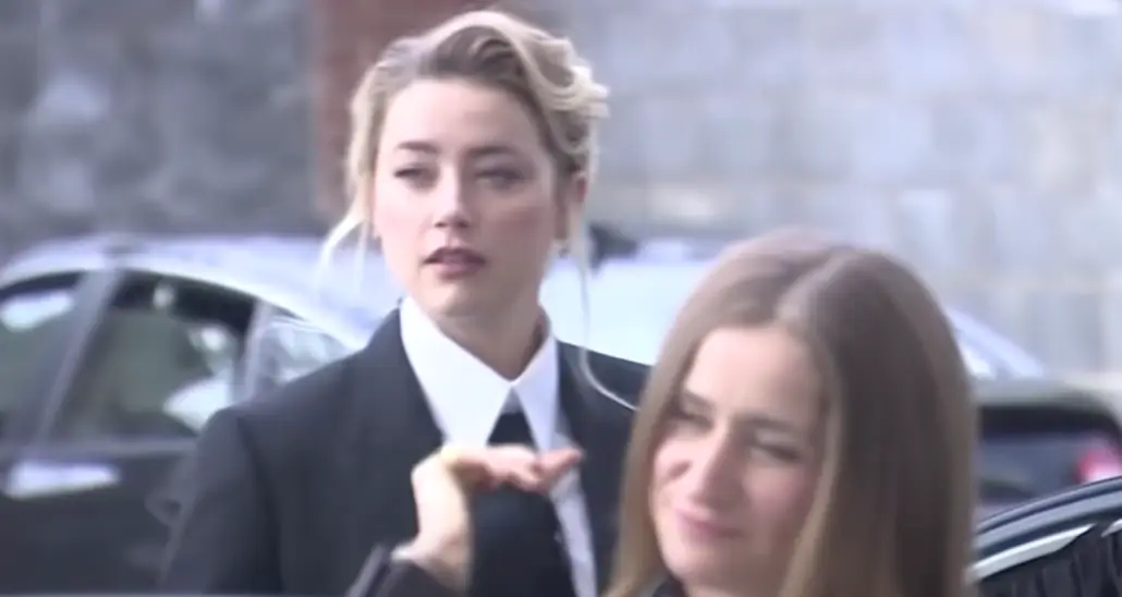 Amber Heard and Eve Barlow arriving at the court room for Depp's defamation lawsuit.