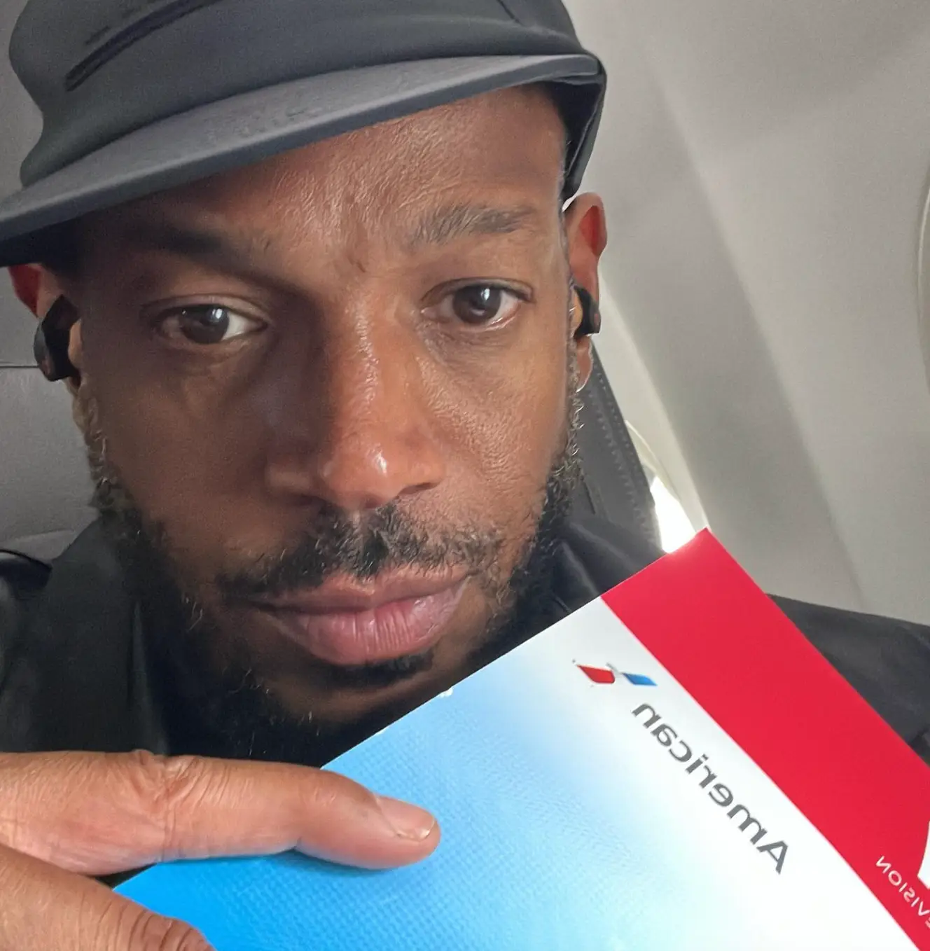 The actor was due to perform in Kansas City on Friday (9 June).