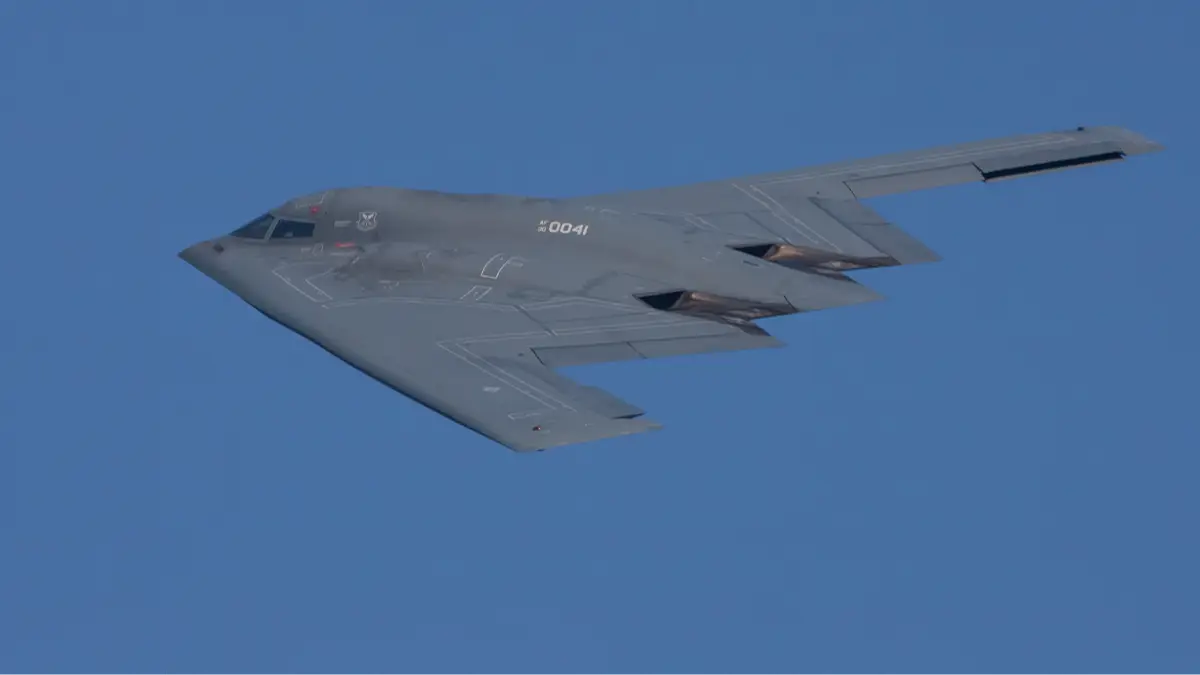 Ex-pilot of B-2 stealth bomber reveals disturbing truth of going to toilet on 44-hour mission