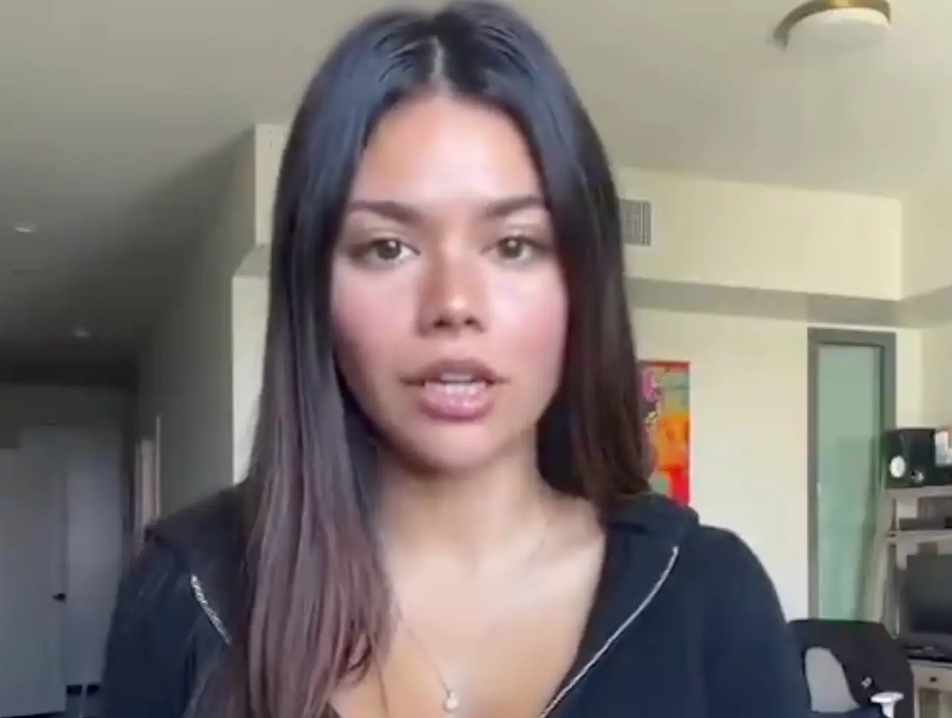 "The video is from six years ago and that word is just not in my vocabulary anymore." (TikTok/alannahkeyser)