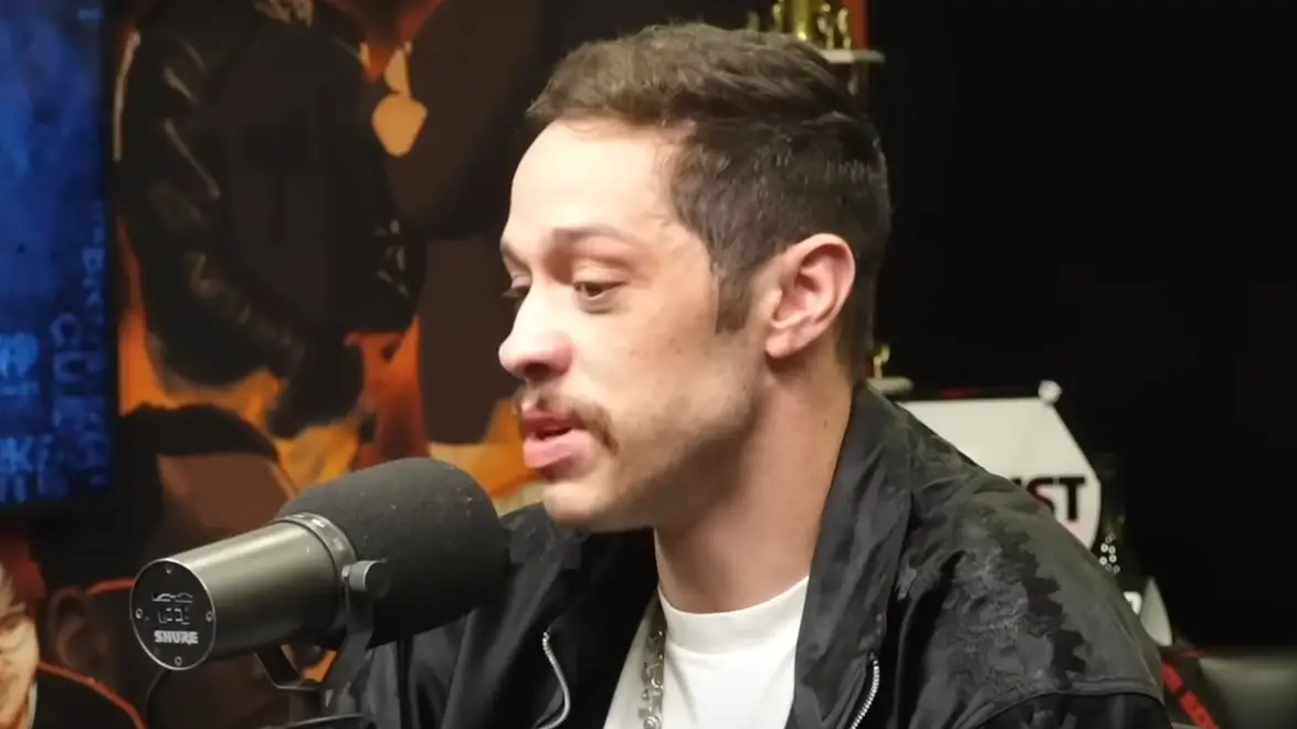 Pete Davidson reveals the one bizarre tattoo he's keeping after spending $200,000 'burning off' almost 200