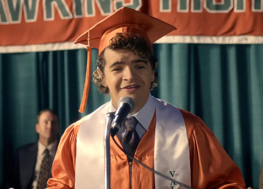 Dustin paid homage to Eddie in his graduation speech (Netflix)