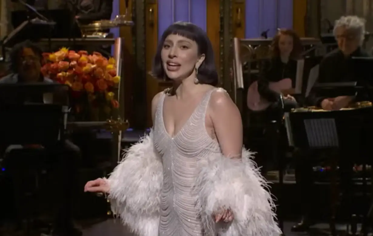 Lady Gaga on SNL (NBC)