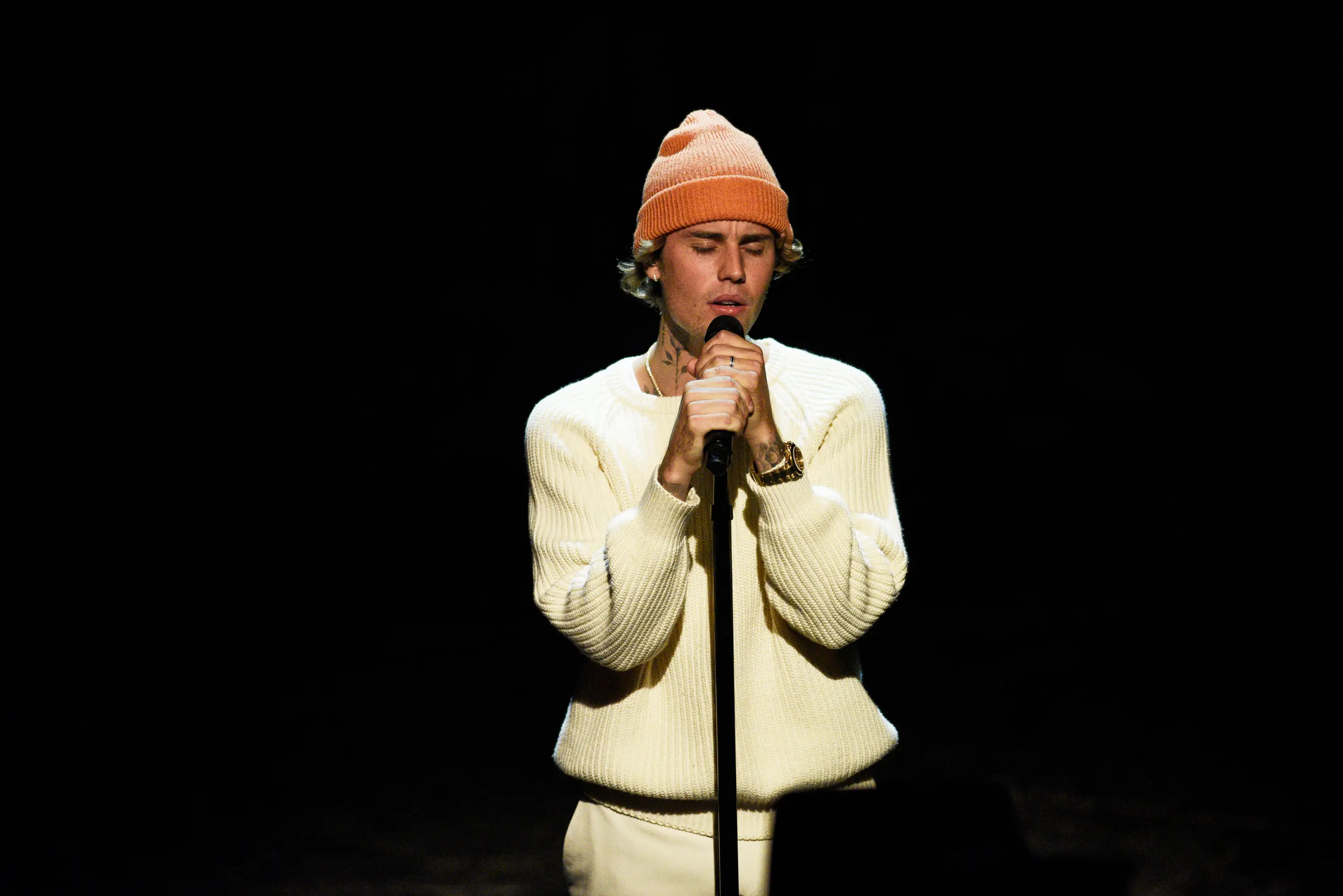 Justin Bieber made a revival with 'Sorry' (Will Heath/NBC/NBCU Photo Bank via Getty Images)