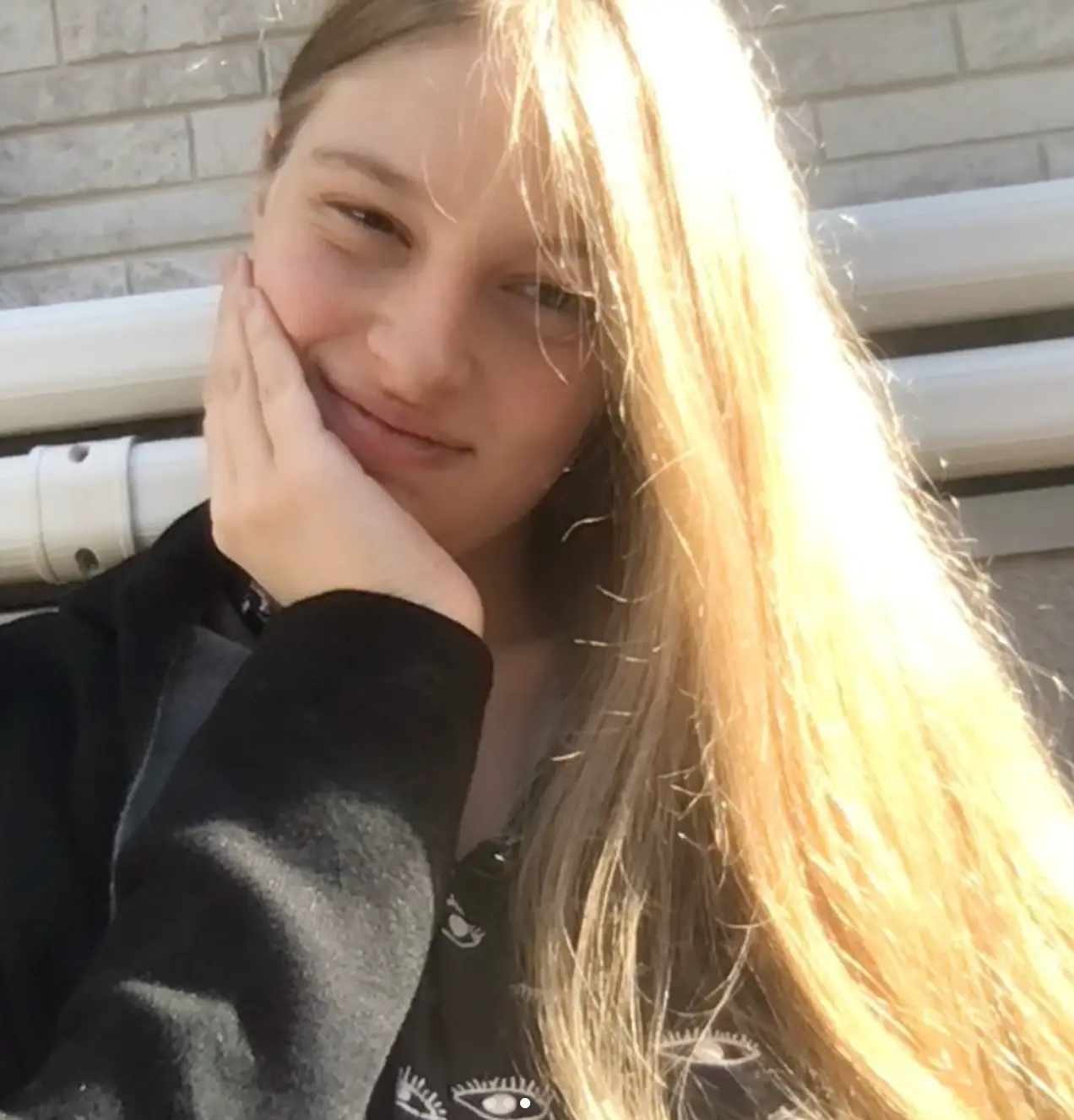 Vivian Jenna Wilson indirectly slammed her estranged dad for his actions on Monday (Instagram/vivllainous)