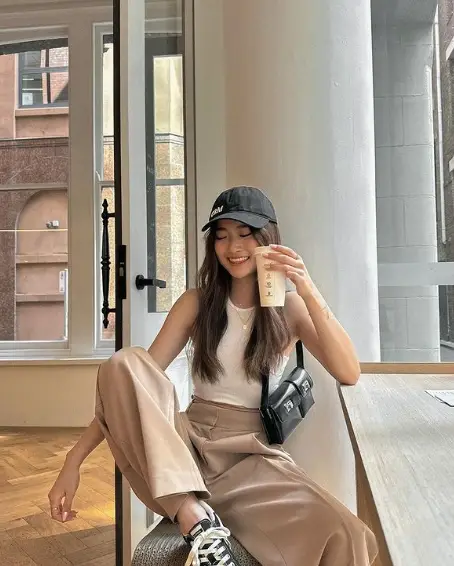 Chloe Zhu didn't tell her parents about her career shift for eight months.