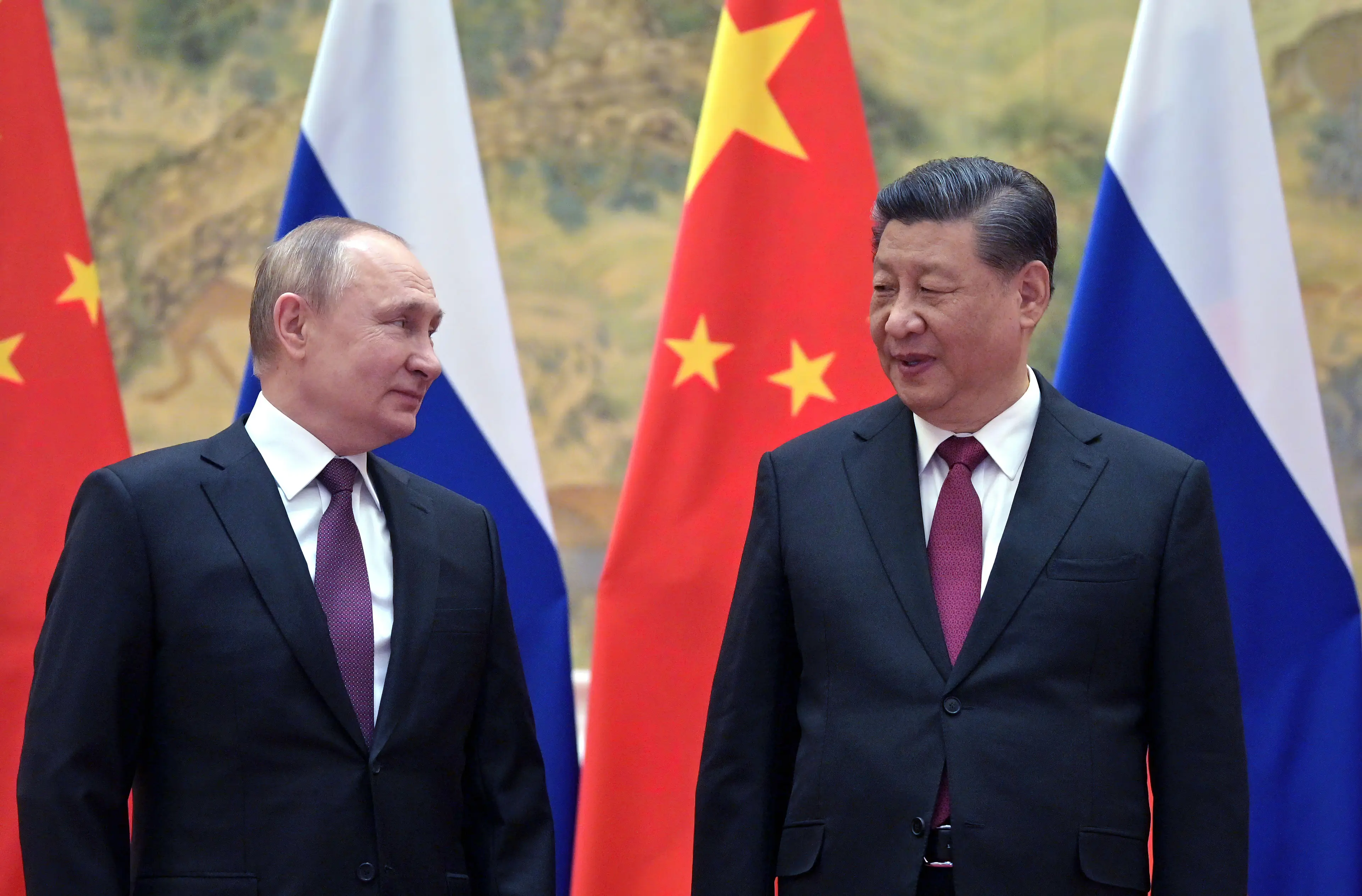 Vladimir Putin and Xi Jinping