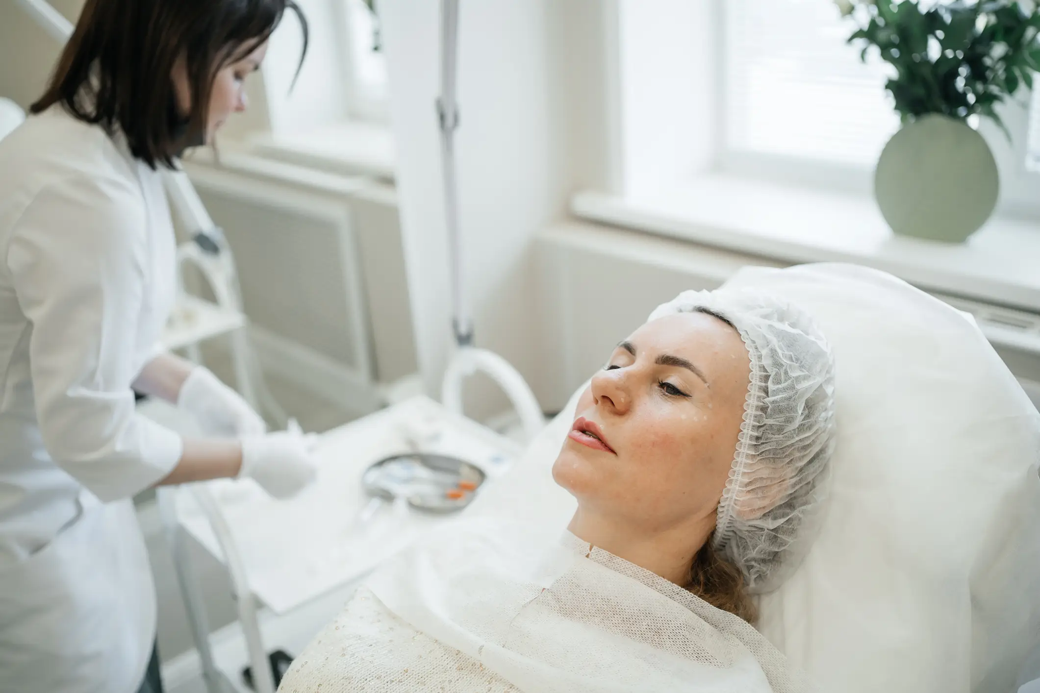 The BAAPS audit found a startling link (Getty Stock Images)