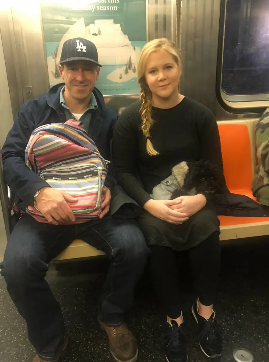 The couple will now separate but continue to co-parent their son ( @amyschumer/Instagram)