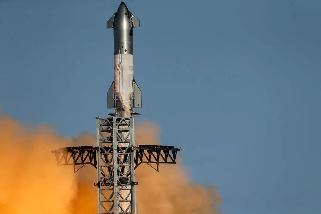 SpaceX's Starship spacecraft on its launch from Boca Chica, Texas, in November last year (Jon Shapley/Houston Chronicle via Getty Images)