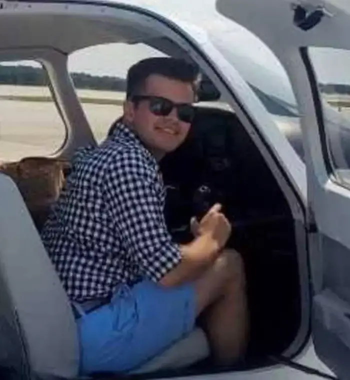 Crooks was 'visibly upset' after a landing issue. (Brown-Wynne Funeral Home)