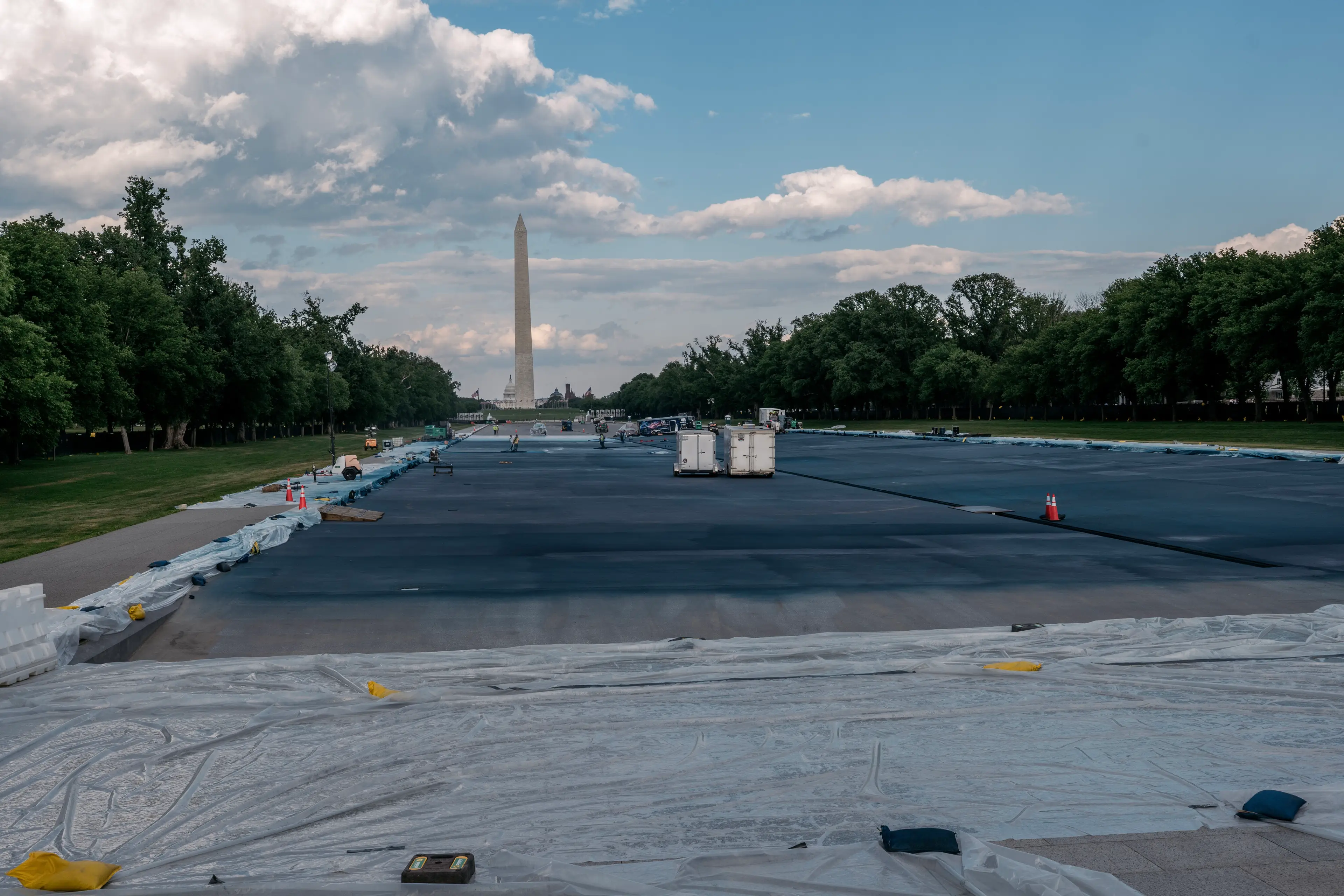 The bottom of the Lincoln Memorial Reflecting Pool has been painted blue (Probal Rashid/LightRocket via Getty Images)