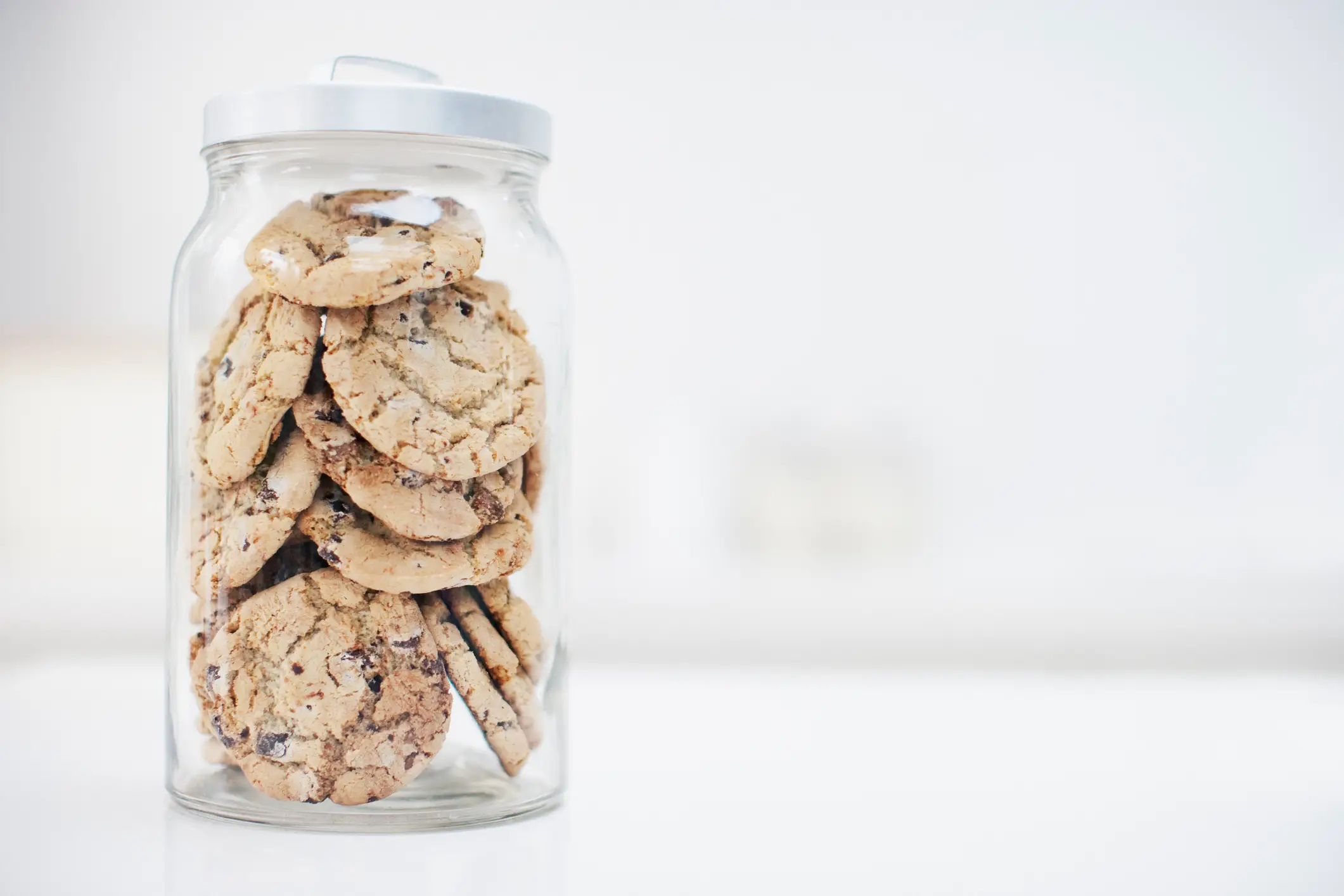 'Cookie jarring' is a dating trend characterised by a person who dates multiple people at the same time (Getty Stock Photo)