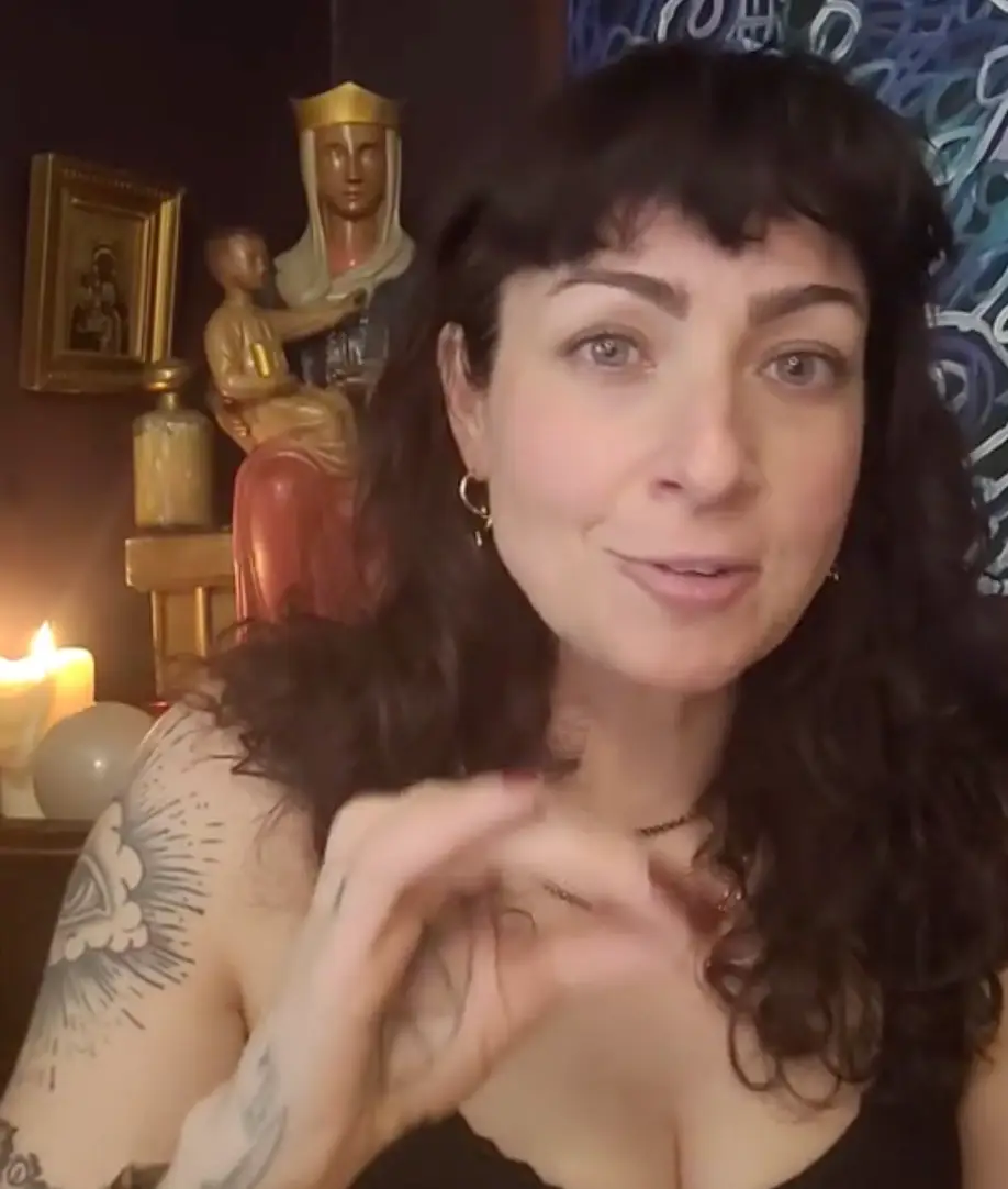 Author, podcast host and self-proclaimed 'spiritual mentor' Tomas. (TikTok/drkatetomas)