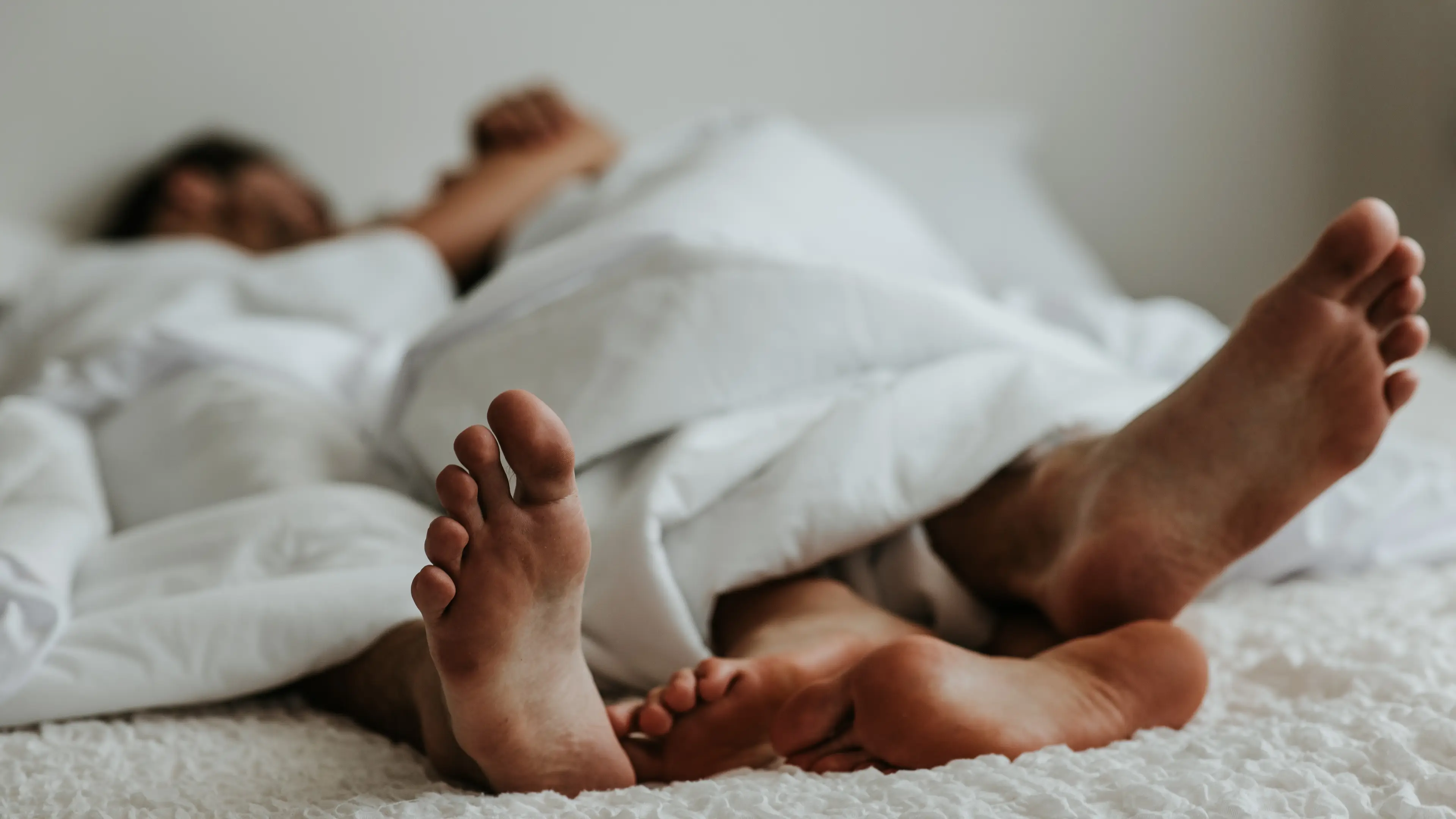 Study reveals how long the average man lasts in bed according to their age