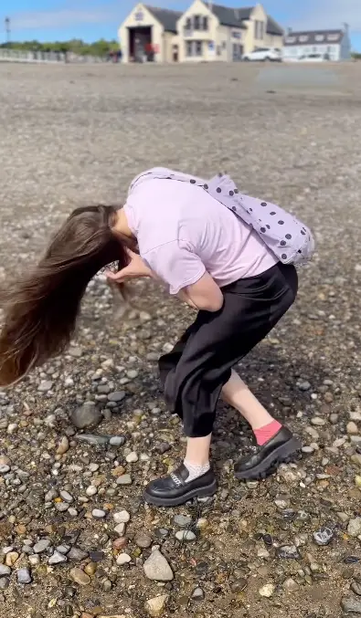 She posts mostly about her long locks (jessiecave/Instagram)