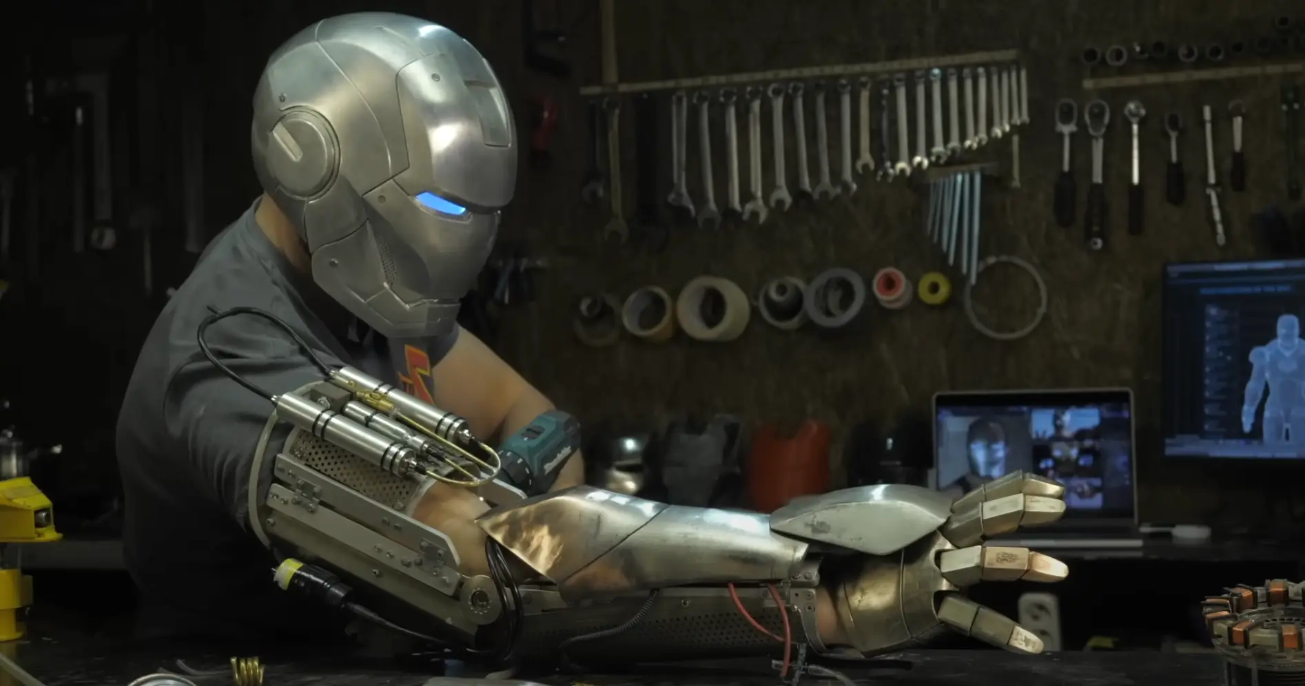 Marvel fans have been blown away by the work in progress (ALEX LAB/YouTube)