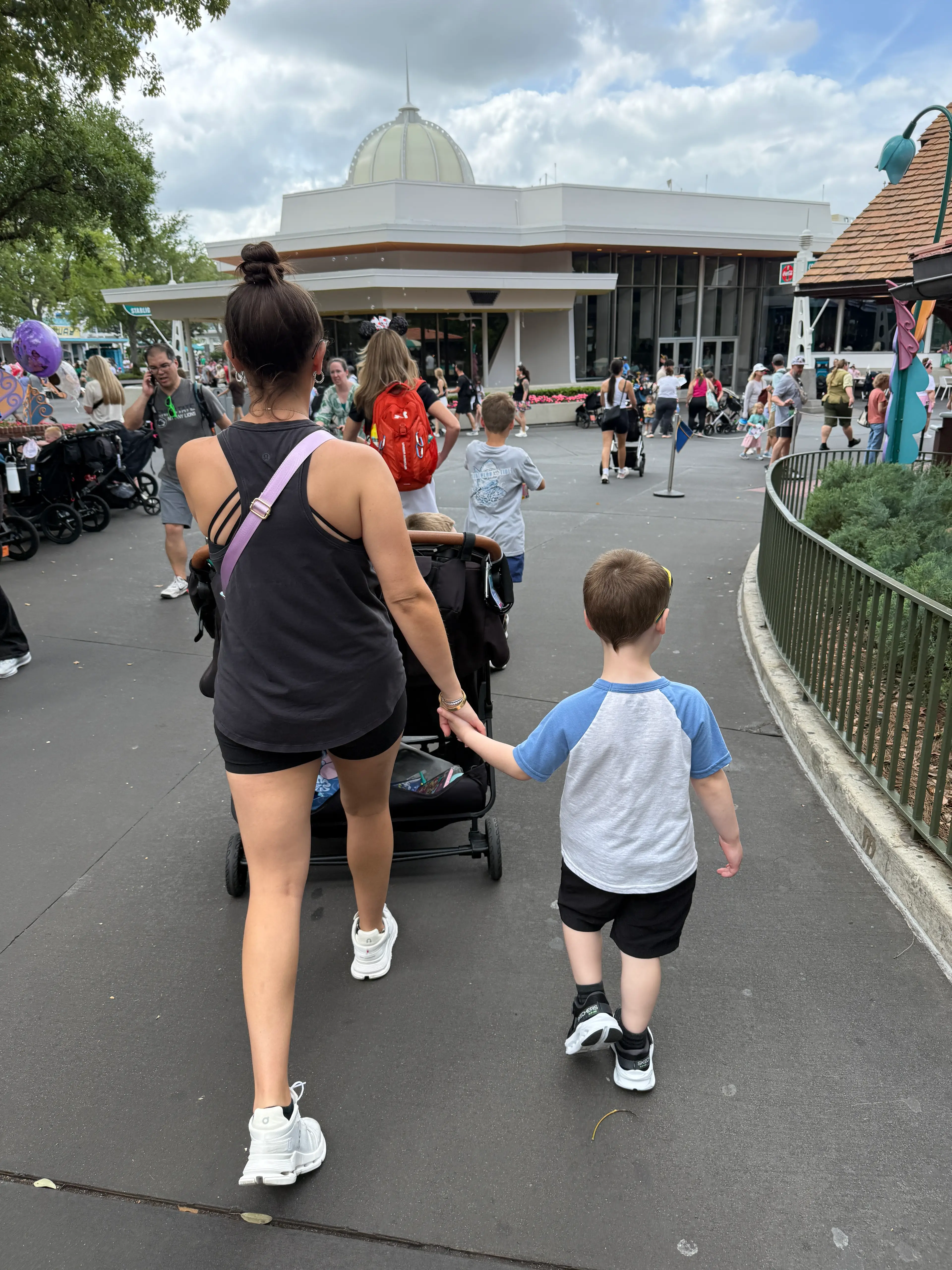 Megan has opened up about the costs of hiring a Dreamland Nanny for theme park visits. (Megan Lewis)