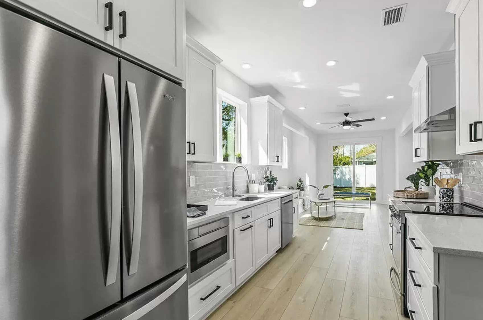 It has a long, open-plan kitchen (Open House Optics)