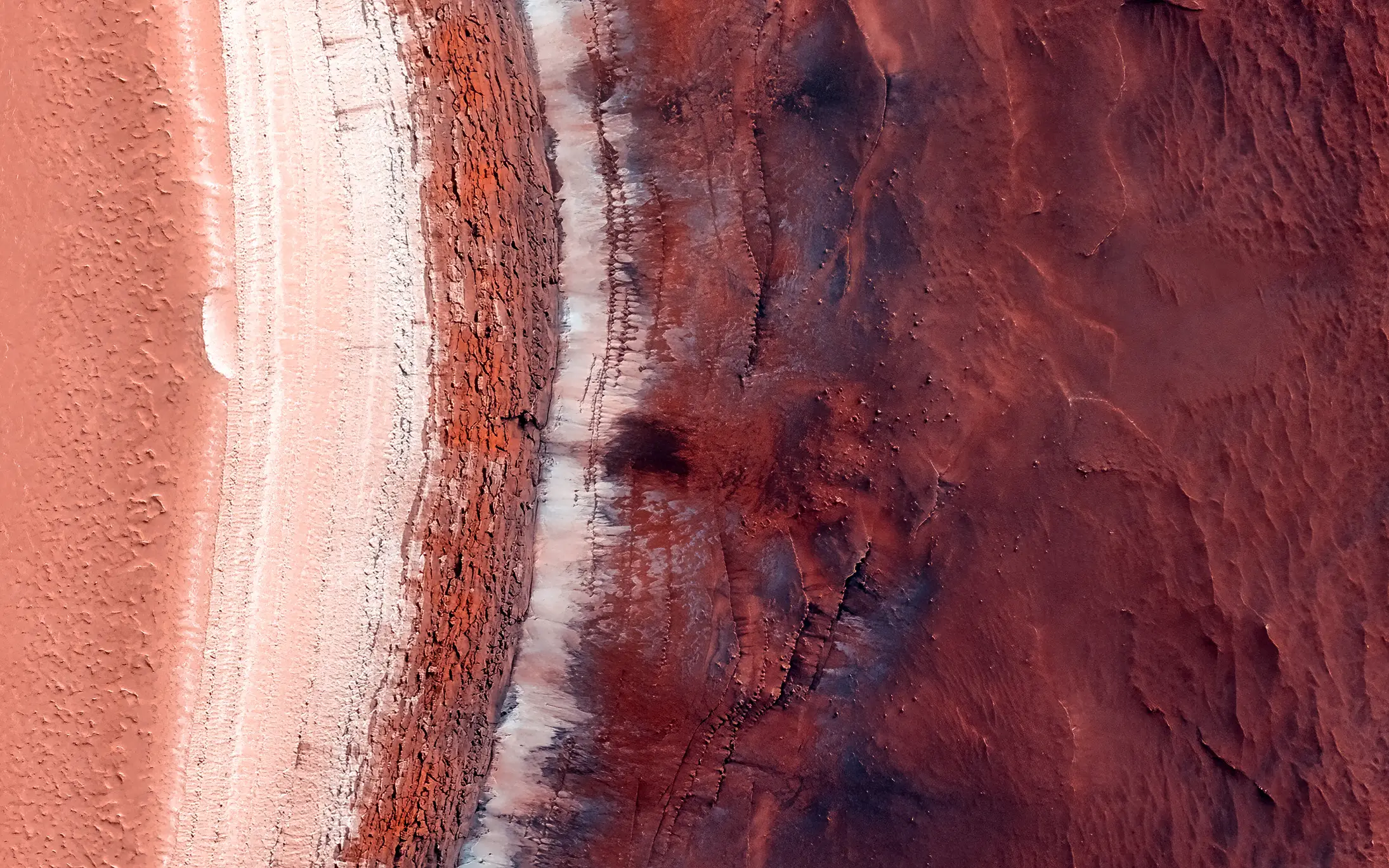 Scientists believe they've found evidence of what was once an ocean on Mars (Getty Stock)