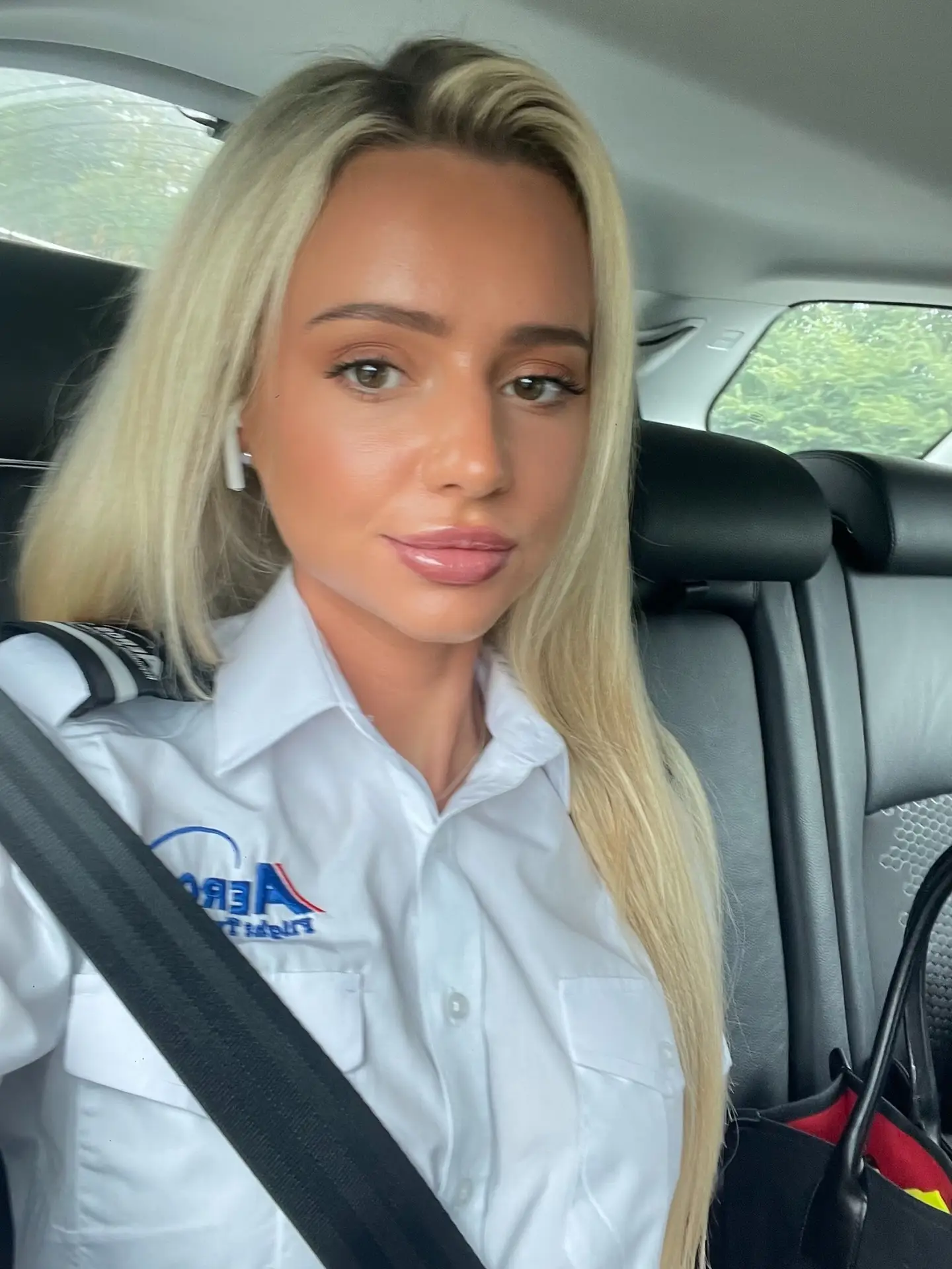 Niamh wants to be the pilot that young female trainees can look up to. (Niamh Rosenvinge)