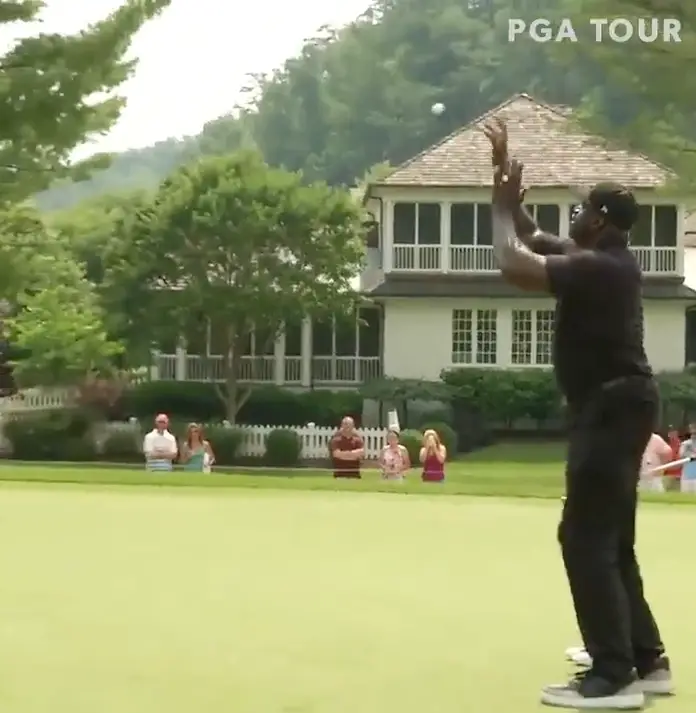 Shaquille O’Neal doing what he's good at.